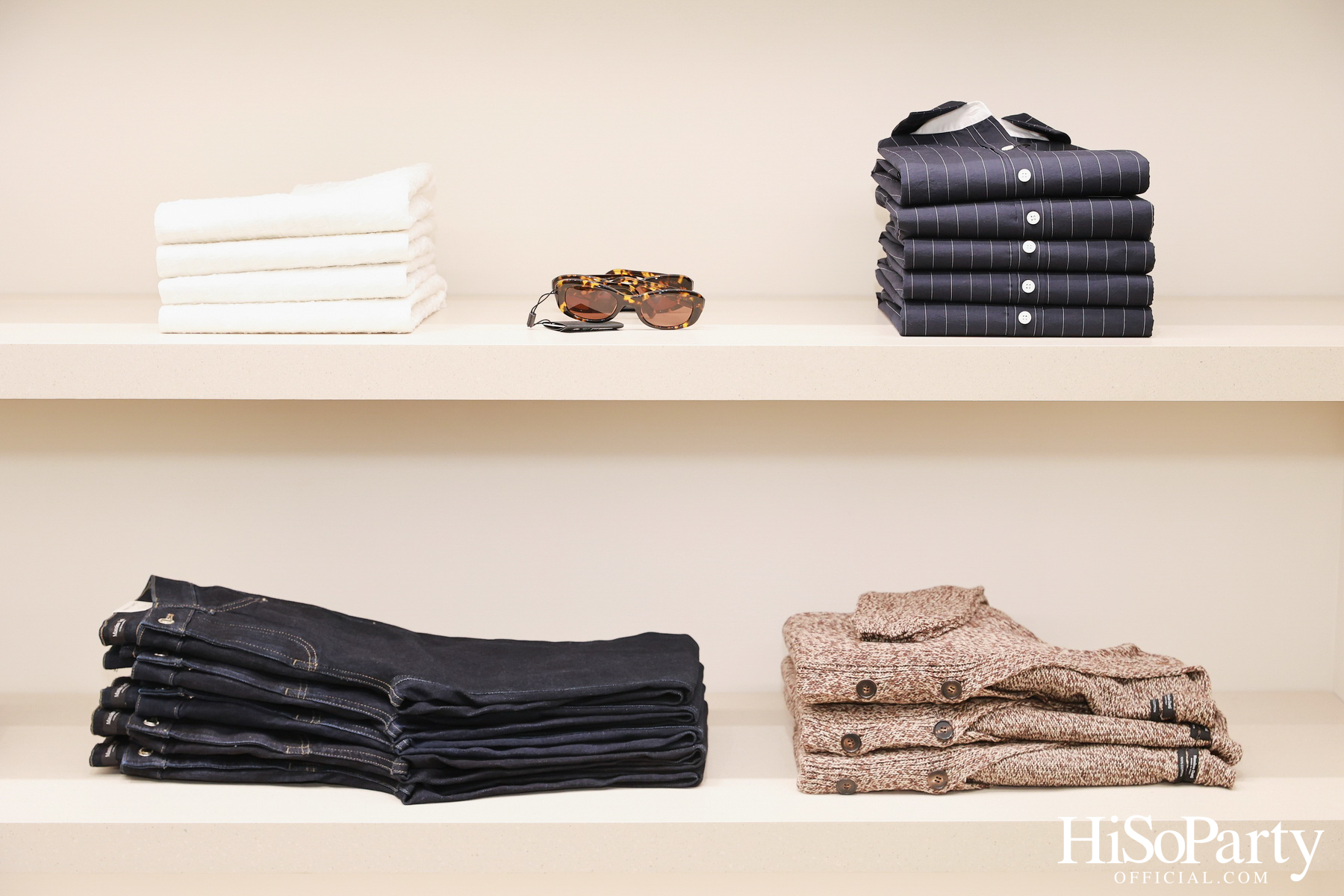 Massimo Dutti เปิดแฟลกชิพสโตร์โฉมใหม่ ณ ICONSIAM พร้อมเปิดตัวคอลเลกชันล่าสุดและนิทรรศการศิลป์จาก PHKA Studio