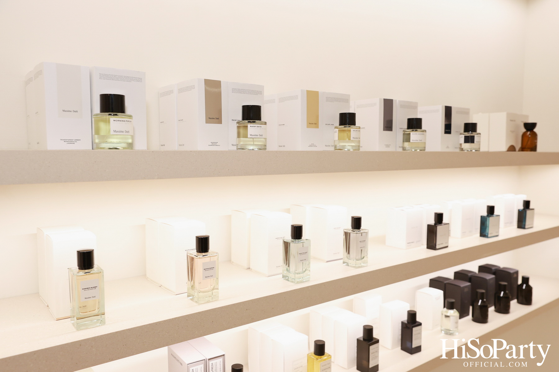 Massimo Dutti เปิดแฟลกชิพสโตร์โฉมใหม่ ณ ICONSIAM พร้อมเปิดตัวคอลเลกชันล่าสุดและนิทรรศการศิลป์จาก PHKA Studio