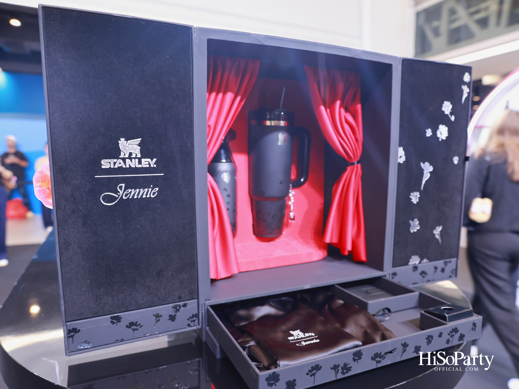 Stanley 1913 x JENNIE เปิดตัวคอลเลกชันลิมิเต็ด ‘LUXE HYDRATION COLLECTION’