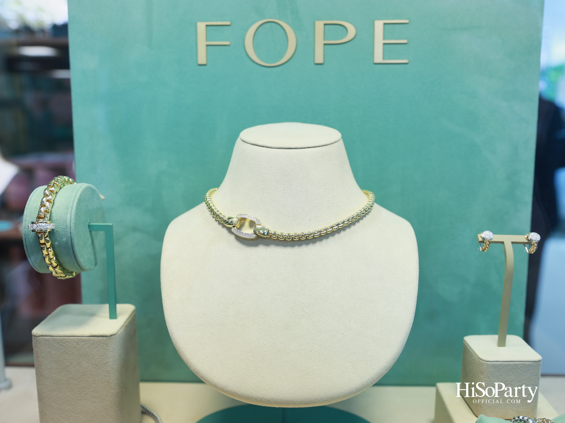 SCINTILLA GIOIELLI เปิดตัว FOPE 2025 คอลเลกชันสุดหรู พร้อมแต่งตั้ง ‘เอมมี่-มรกต แสงทวีป’ Friend of FOPE คนแรกของไทย