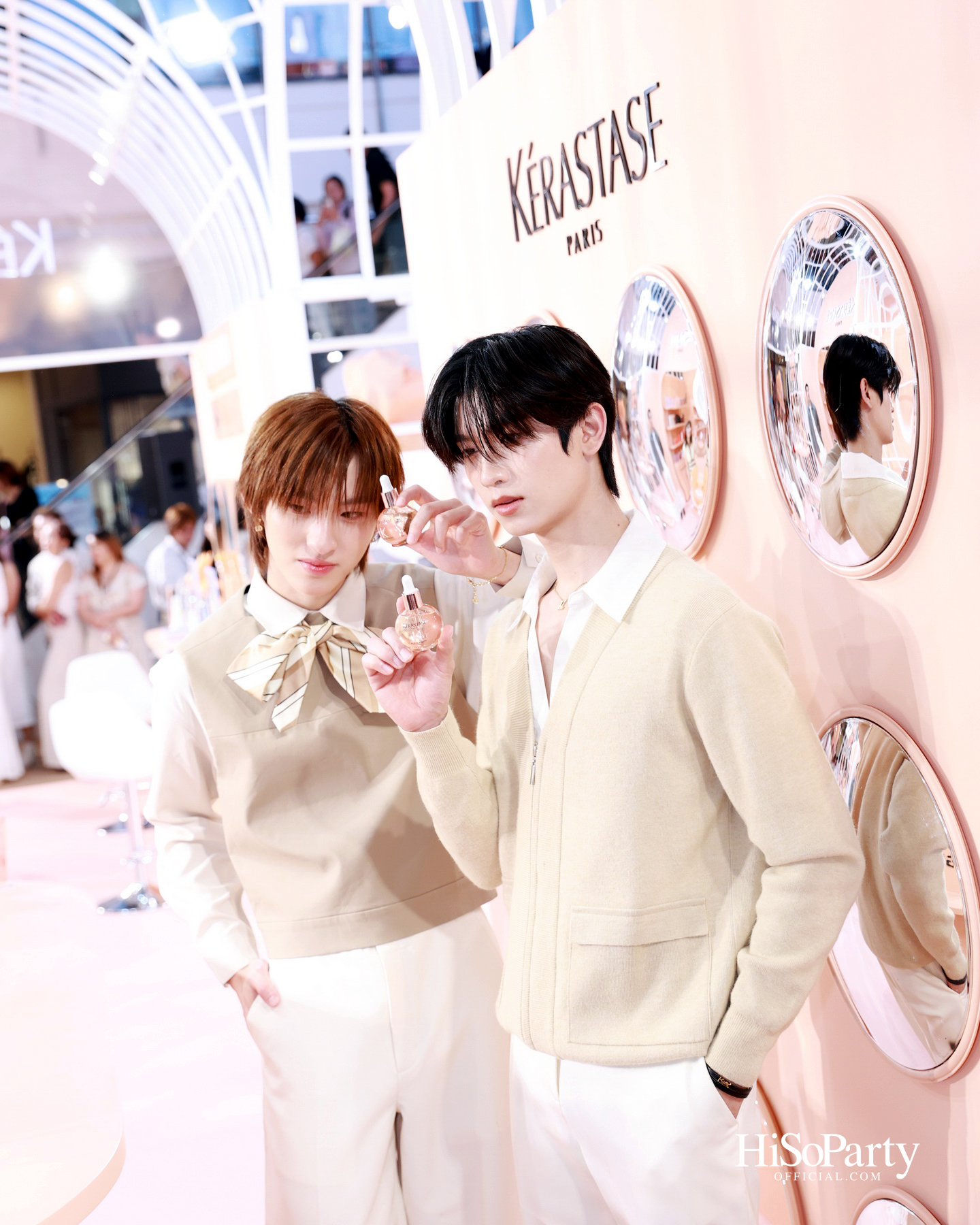 Kérastase เปิดตัว ‘Gloss Absolu’ คอลเลกชันใหม่ ครั้งแรก! กับเทคโนโลยี Hydra-Glazing เพื่อผมเงางามระดับโอตกูตูร์