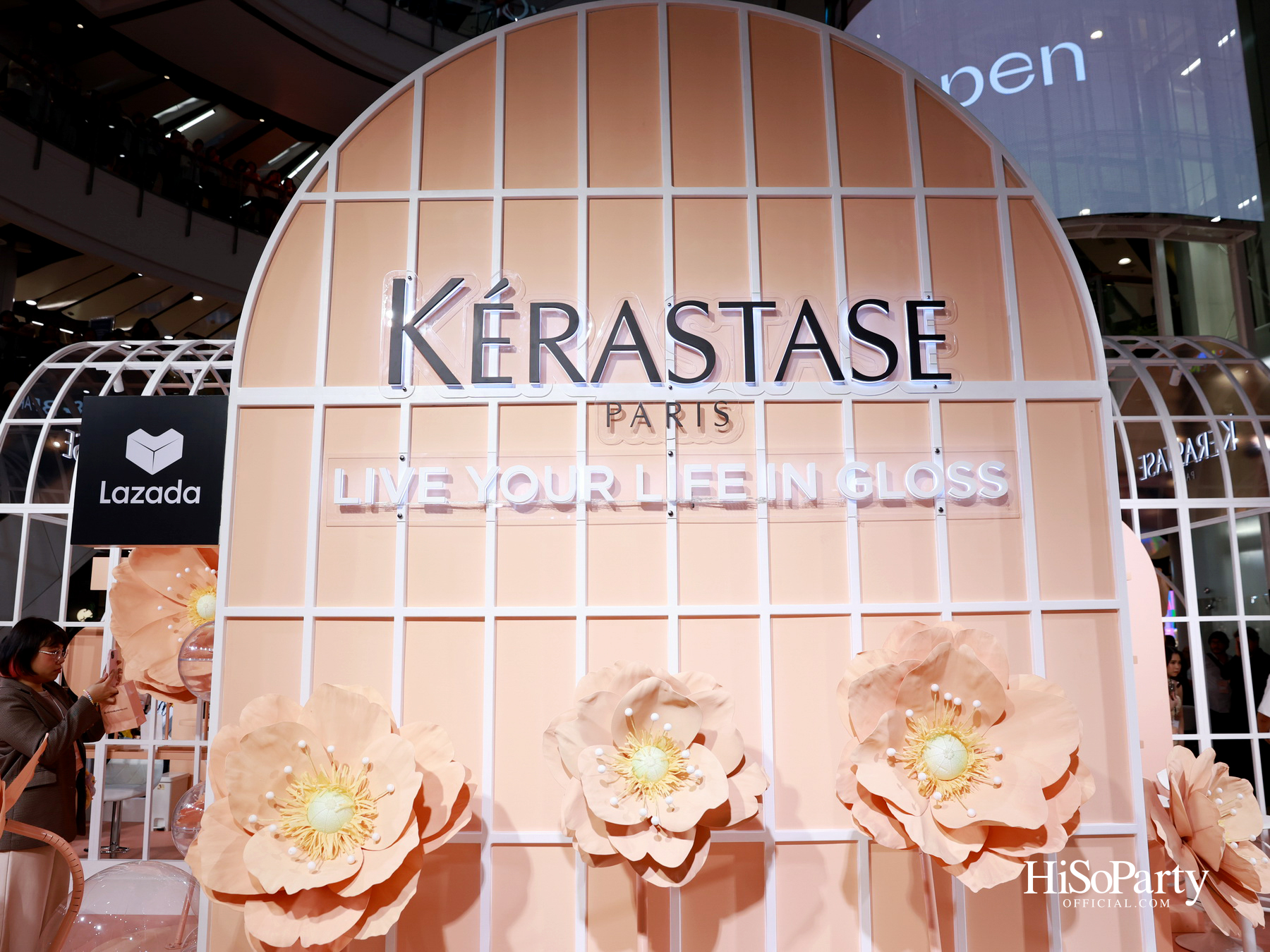 Kérastase เปิดตัว ‘Gloss Absolu’ คอลเลกชันใหม่ ครั้งแรก! กับเทคโนโลยี Hydra-Glazing เพื่อผมเงางามระดับโอตกูตูร์
