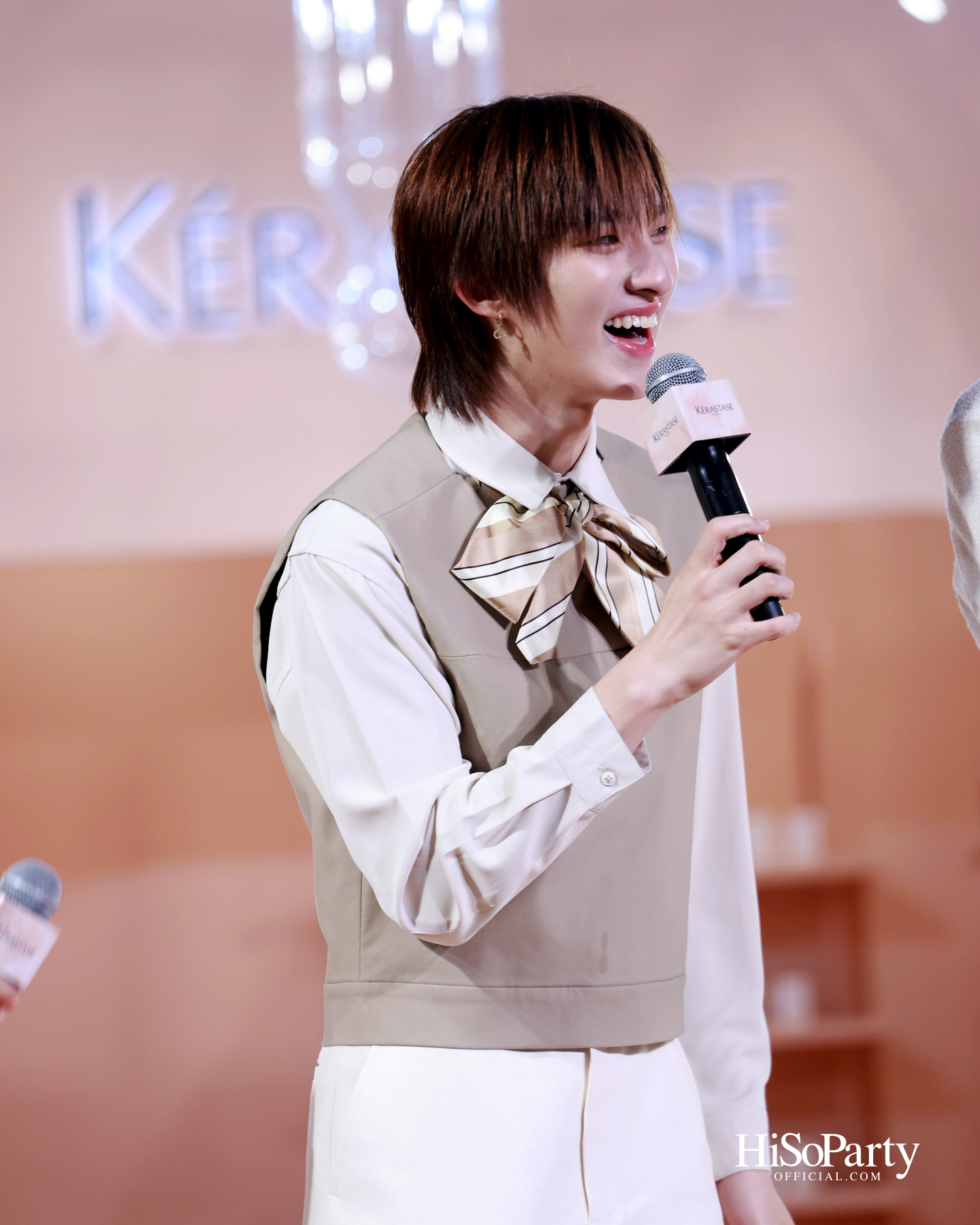 Kérastase เปิดตัว ‘Gloss Absolu’ คอลเลกชันใหม่ ครั้งแรก! กับเทคโนโลยี Hydra-Glazing เพื่อผมเงางามระดับโอตกูตูร์