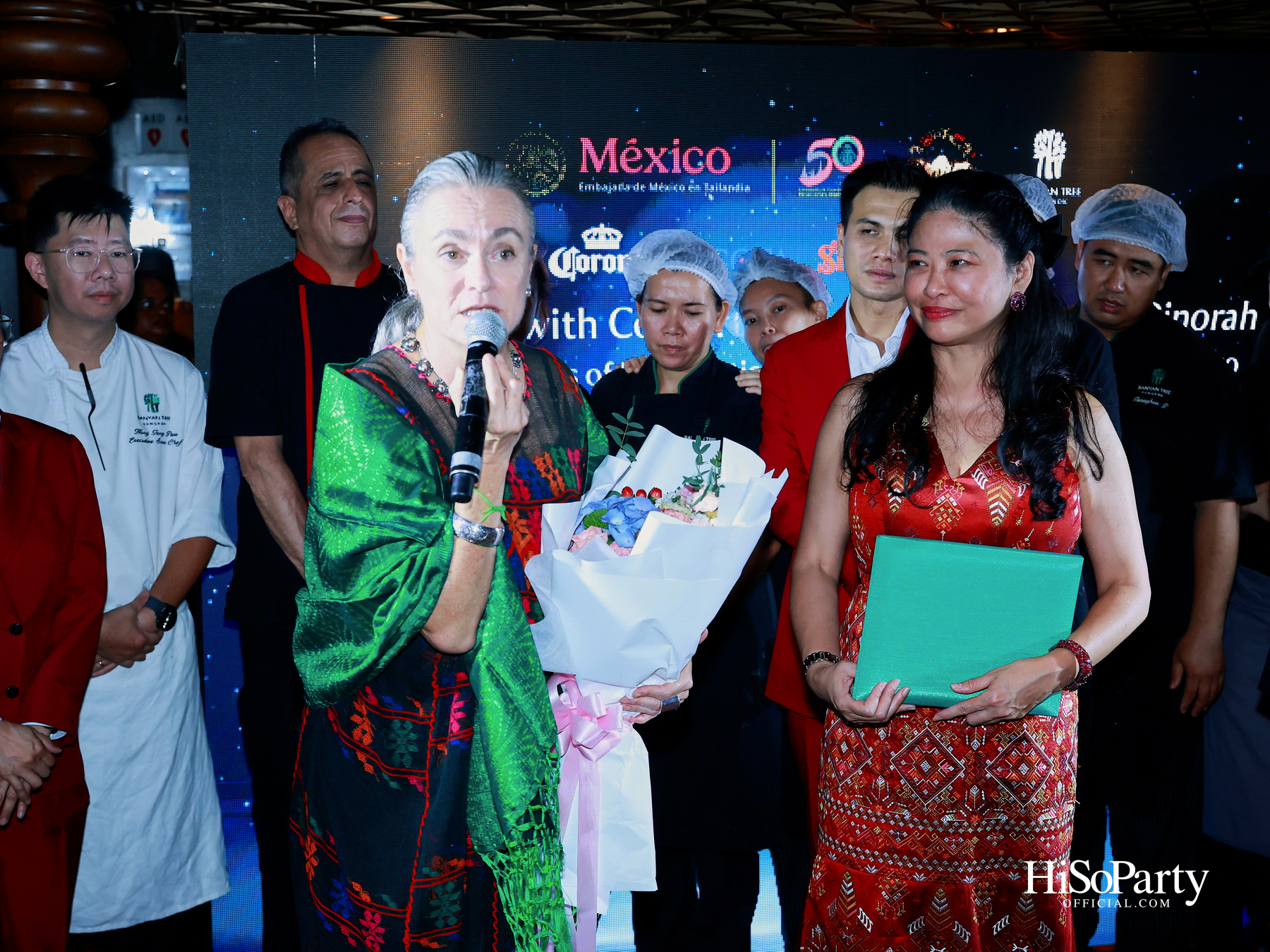 กาล่าดินเนอร์คอนเสิร์ตโดย Mariachi Bonitas de Dinorah บนเรือแซฟฟรอน เฉลิมฉลอง 50 ปี ความสัมพันธ์ทางการทูตไทย–เม็กซิโก