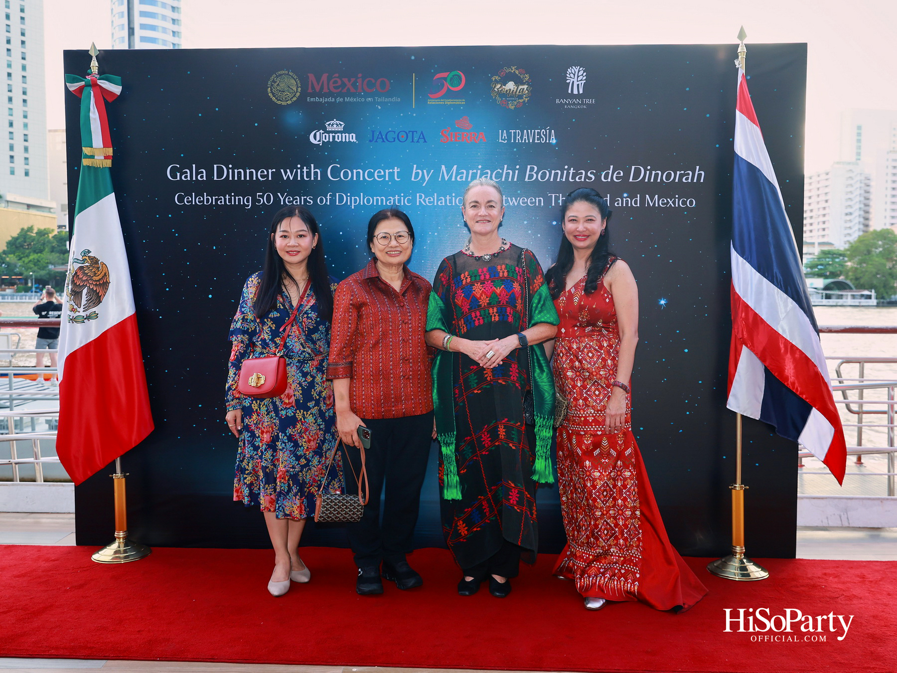 กาล่าดินเนอร์คอนเสิร์ตโดย Mariachi Bonitas de Dinorah บนเรือแซฟฟรอน เฉลิมฉลอง 50 ปี ความสัมพันธ์ทางการทูตไทย–เม็กซิโก