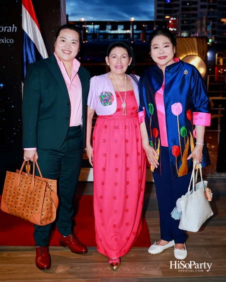 กาล่าดินเนอร์คอนเสิร์ตโดย Mariachi Bonitas de Dinorah บนเรือแซฟฟรอน เฉลิมฉลอง 50 ปี ความสัมพันธ์ทางการทูตไทย–เม็กซิโก