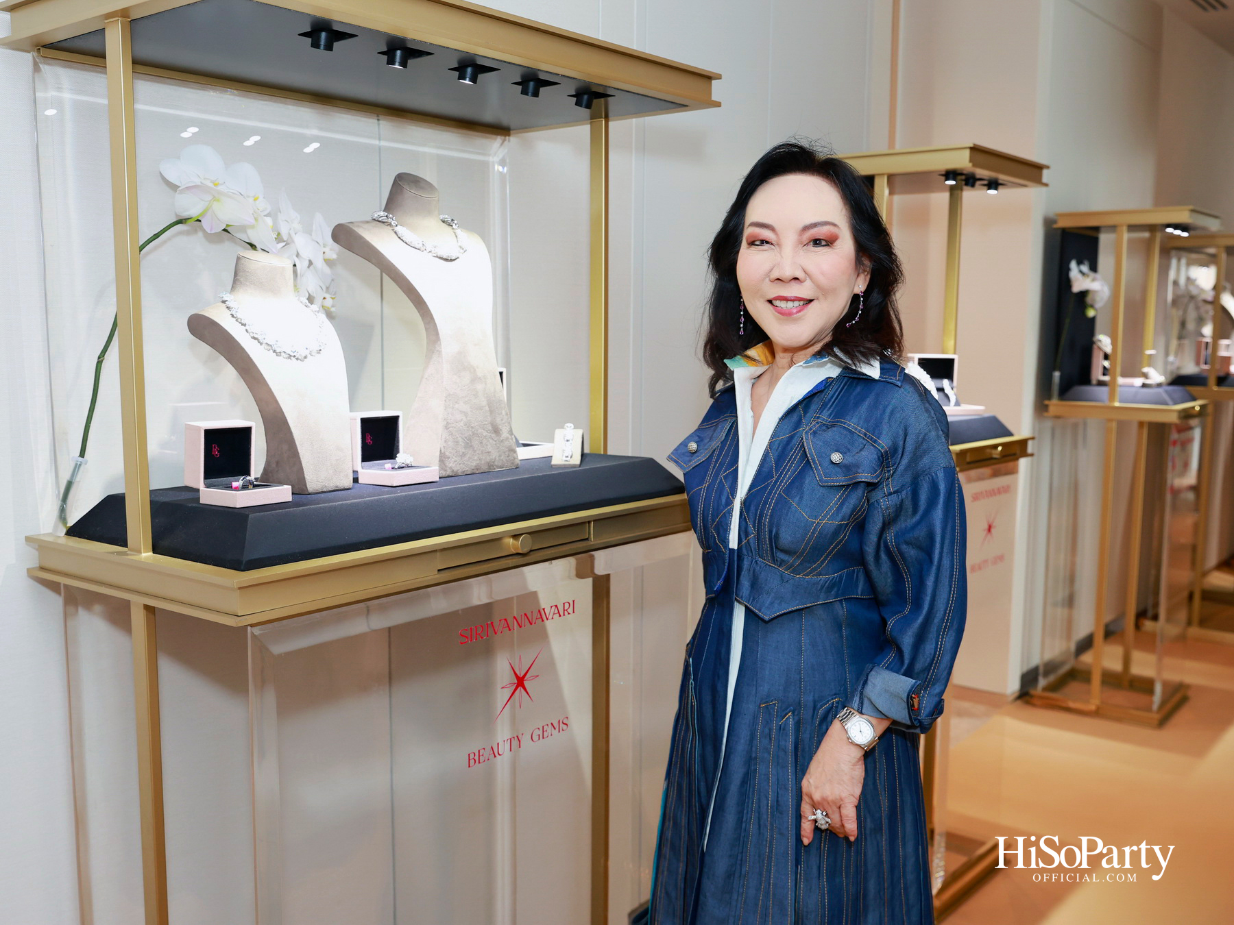 PRIVATE SHOWCASE AT SCOPE THONGLOR FEATURING SHOW UNIT ALONGSIDE MASTERPIECES CURATED BY BEAUTY GEMS