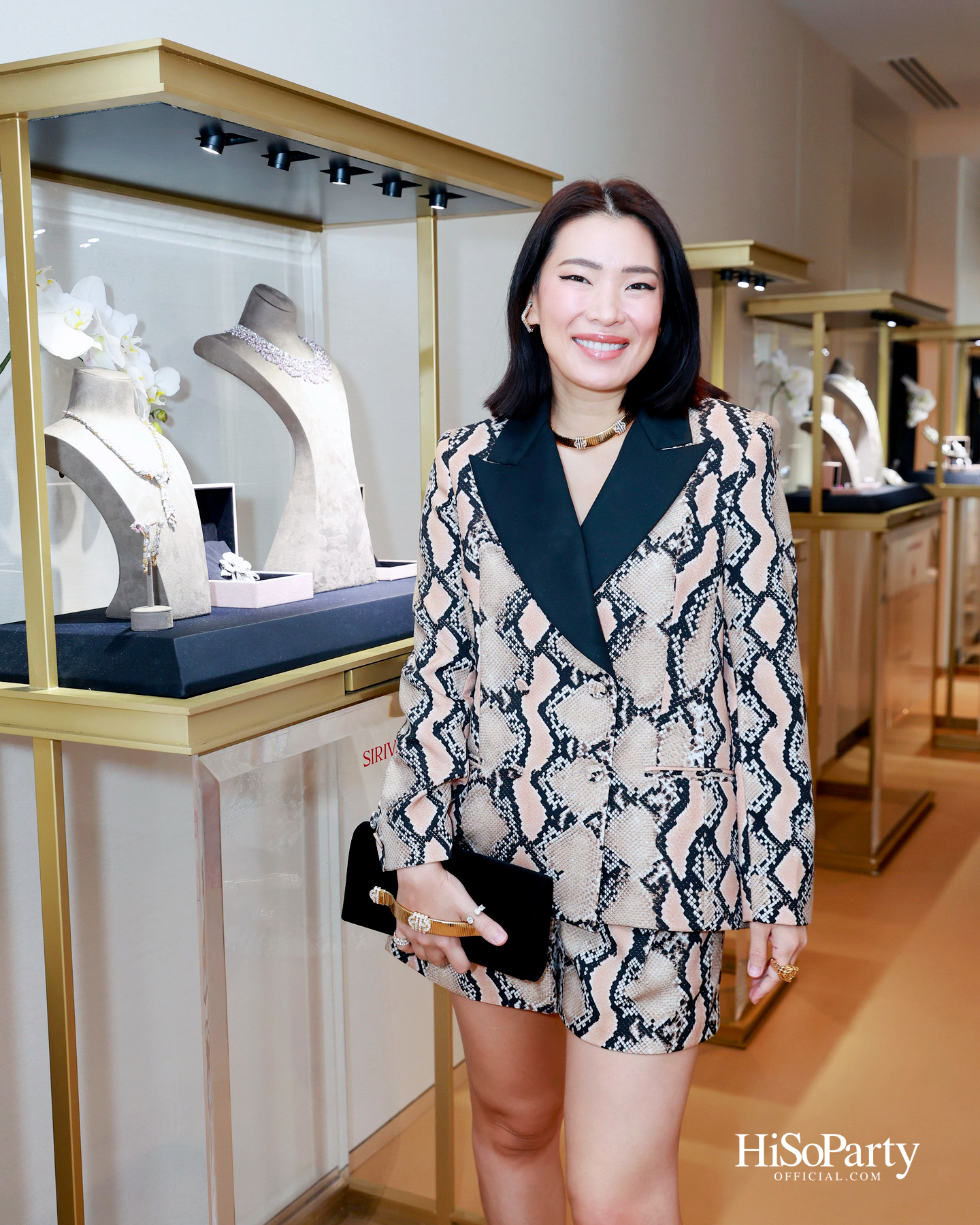 PRIVATE SHOWCASE AT SCOPE THONGLOR FEATURING SHOW UNIT ALONGSIDE MASTERPIECES CURATED BY BEAUTY GEMS