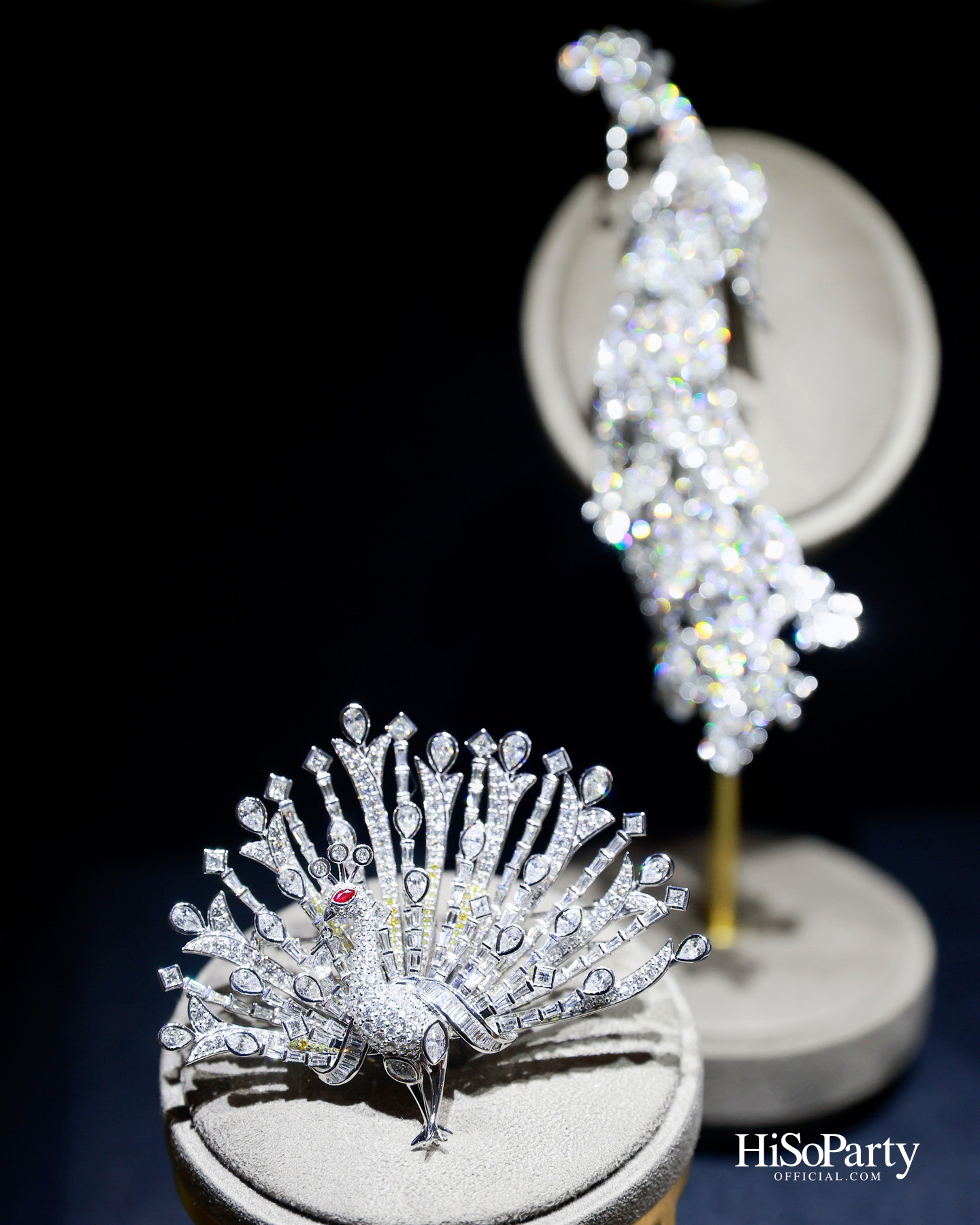 PRIVATE SHOWCASE AT SCOPE THONGLOR FEATURING SHOW UNIT ALONGSIDE MASTERPIECES CURATED BY BEAUTY GEMS