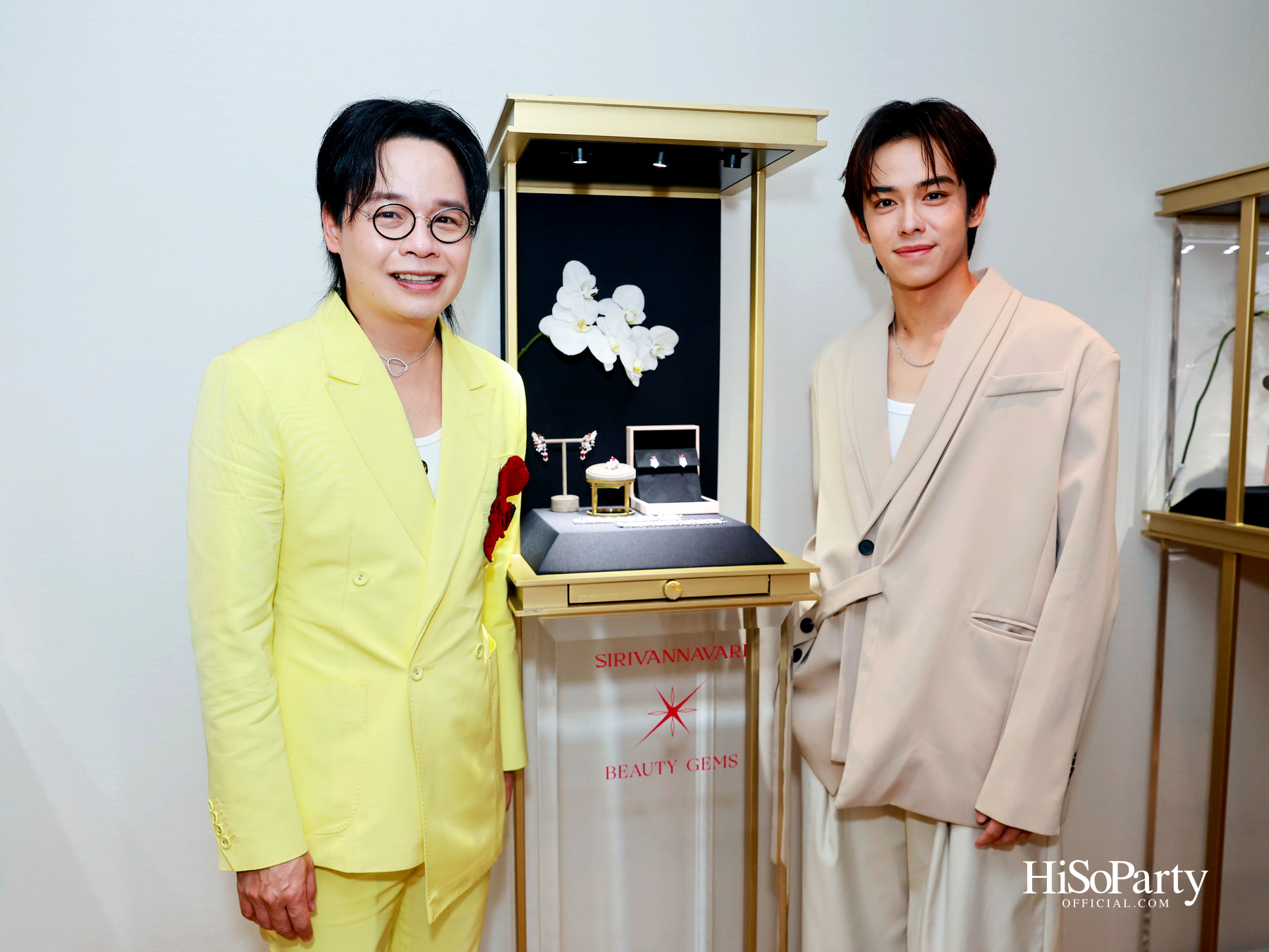 PRIVATE SHOWCASE AT SCOPE THONGLOR FEATURING SHOW UNIT ALONGSIDE MASTERPIECES CURATED BY BEAUTY GEMS