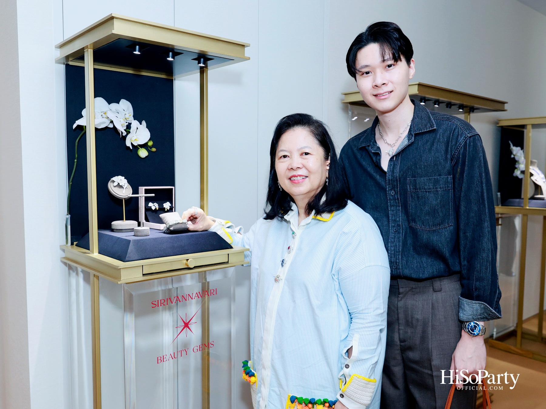 PRIVATE SHOWCASE AT SCOPE THONGLOR FEATURING SHOW UNIT ALONGSIDE MASTERPIECES CURATED BY BEAUTY GEMS