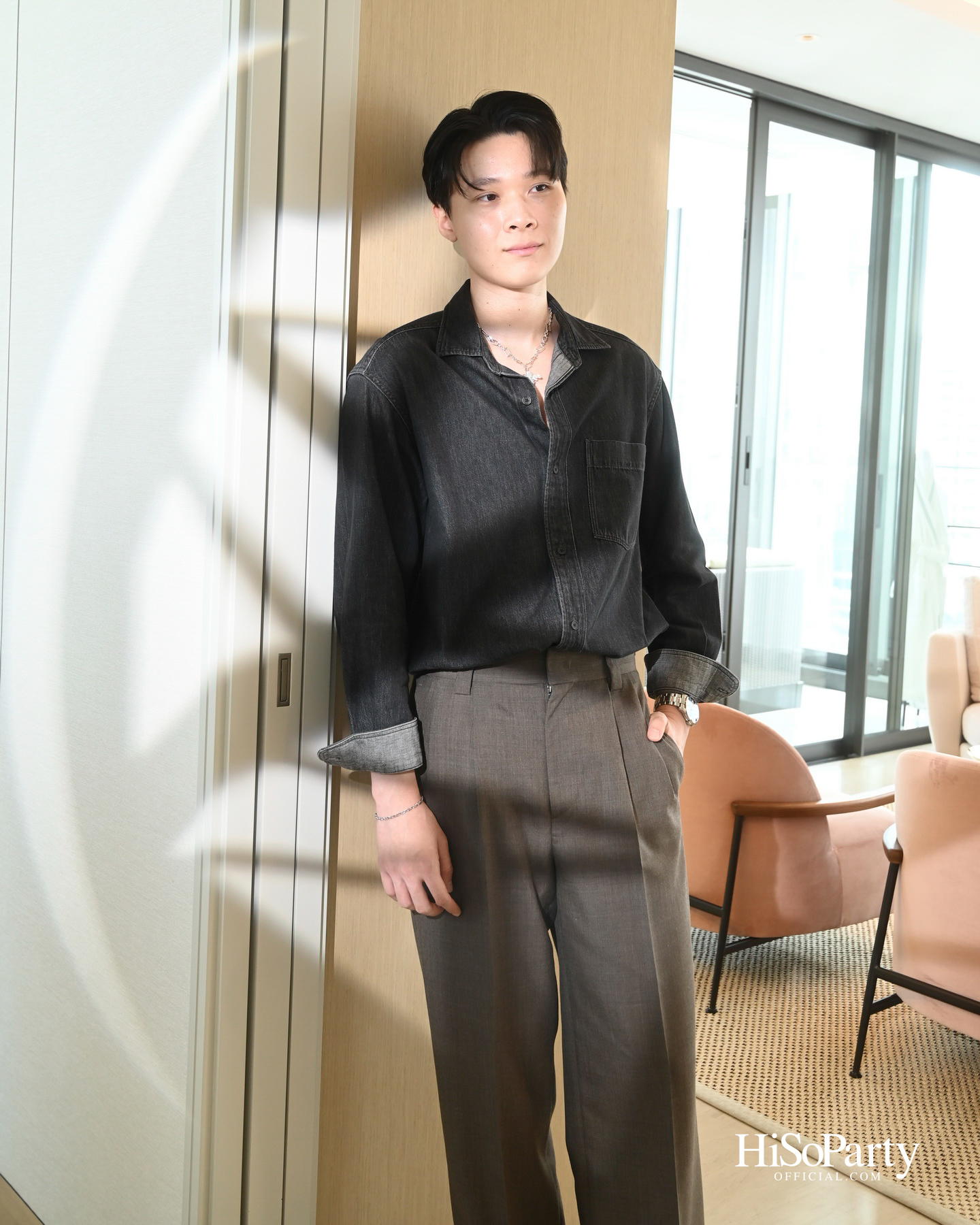 PRIVATE SHOWCASE AT SCOPE THONGLOR FEATURING SHOW UNIT ALONGSIDE MASTERPIECES CURATED BY BEAUTY GEMS