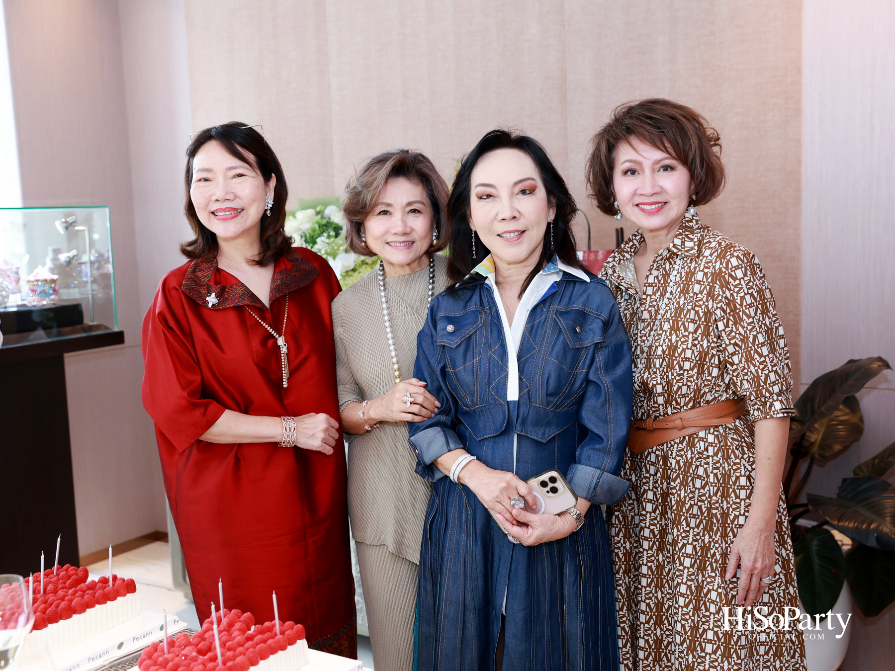 PRIVATE SHOWCASE AT SCOPE THONGLOR FEATURING SHOW UNIT ALONGSIDE MASTERPIECES CURATED BY BEAUTY GEMS