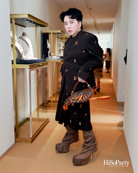 PRIVATE SHOWCASE AT SCOPE THONGLOR FEATURING SHOW UNIT ALONGSIDE MASTERPIECES CURATED BY BEAUTY GEMS