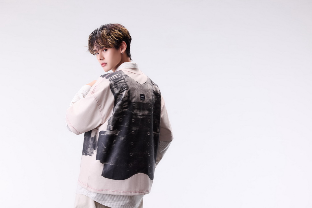 URTHE เปิดตัวคอลเลกชันพิเศษ URTHE x PERSES สตรีตแฟชั่นที่สะท้อนตัวตนและพลังของคนรุ่นใหม่