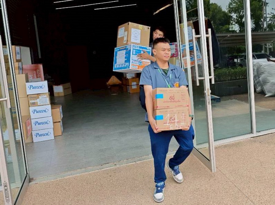 โรบินสัน ผนึกกำลังพันธมิตร ส่งมอบกำลังใจช่วยเหลือผู้ประสบเหตุชายแดนไทย–กัมพูชา