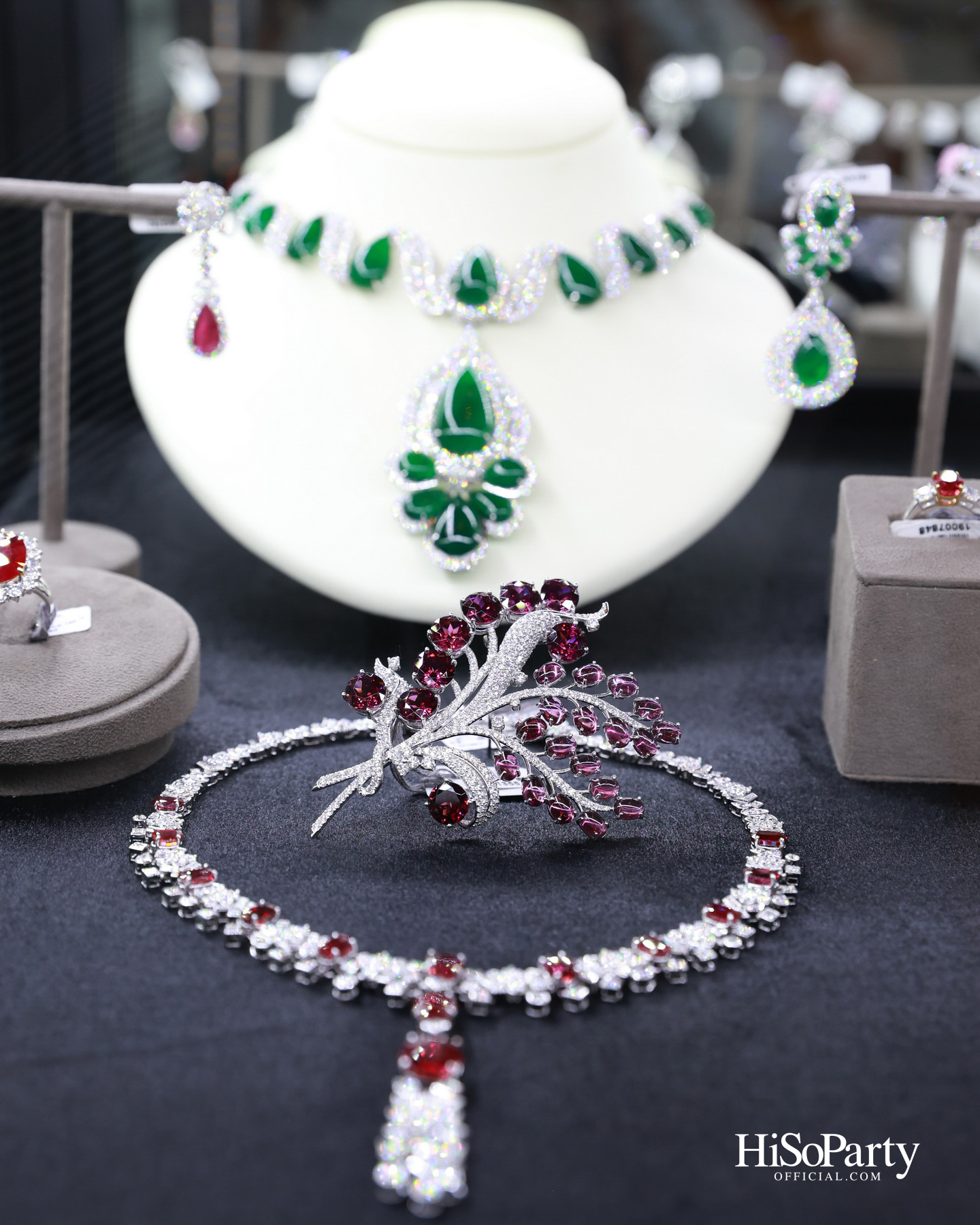 บิวตี้เจมส์ร่วมยินดีและจัดประมูลการกุศล แก่ประธานสภาสมาคมสตรีแห่งชาติฯ คนใหม่