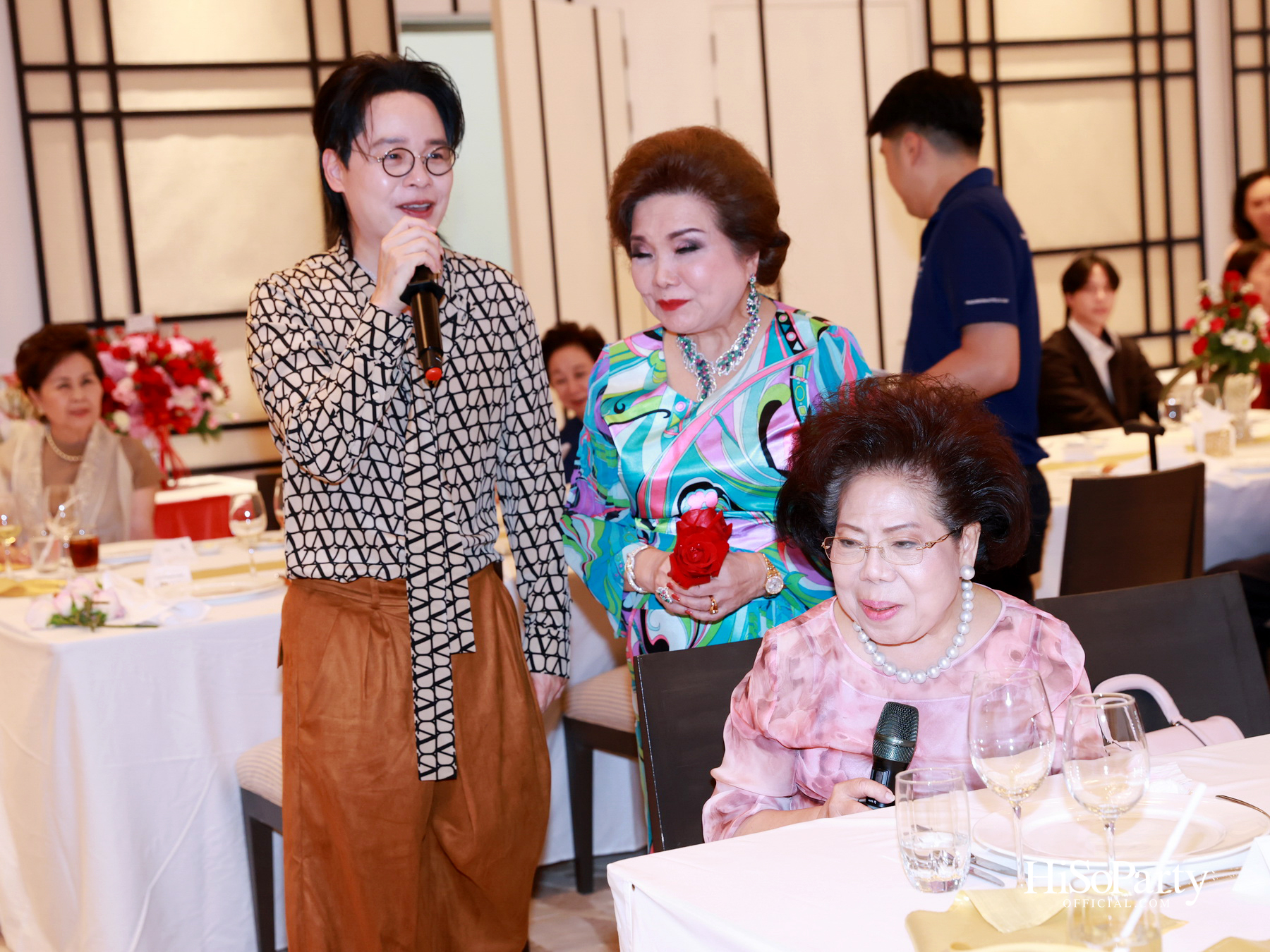 บิวตี้เจมส์ร่วมยินดีและจัดประมูลการกุศล แก่ประธานสภาสมาคมสตรีแห่งชาติฯ คนใหม่