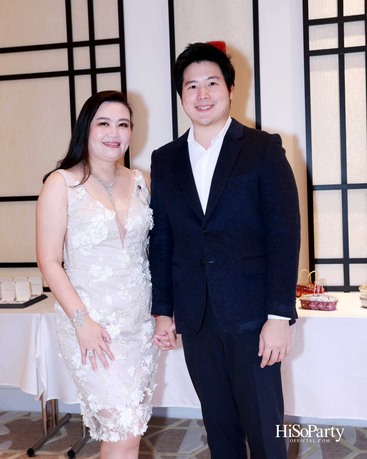 บิวตี้เจมส์ร่วมยินดีและจัดประมูลการกุศล แก่ประธานสภาสมาคมสตรีแห่งชาติฯ คนใหม่