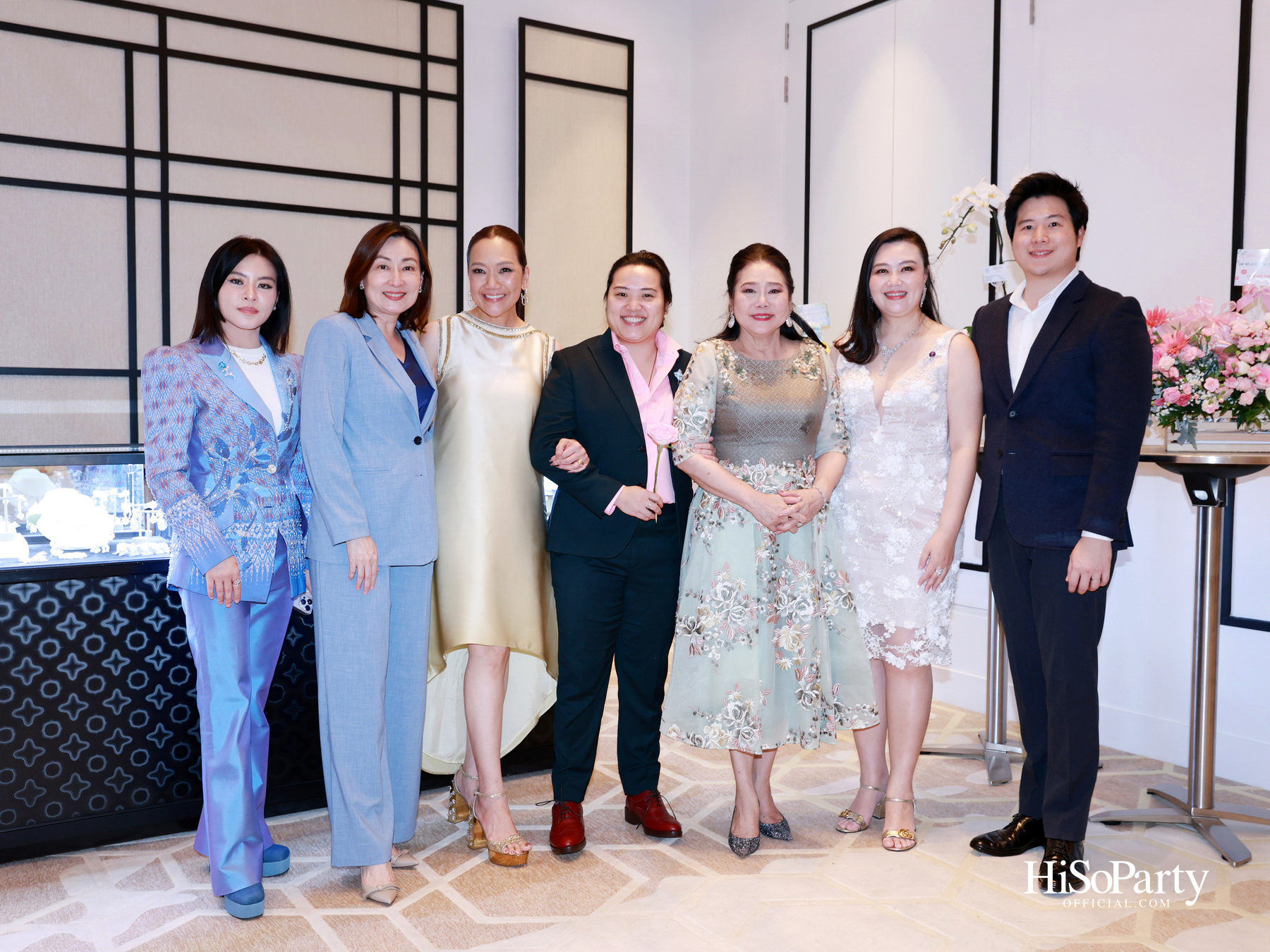 บิวตี้เจมส์ร่วมยินดีและจัดประมูลการกุศล แก่ประธานสภาสมาคมสตรีแห่งชาติฯ คนใหม่