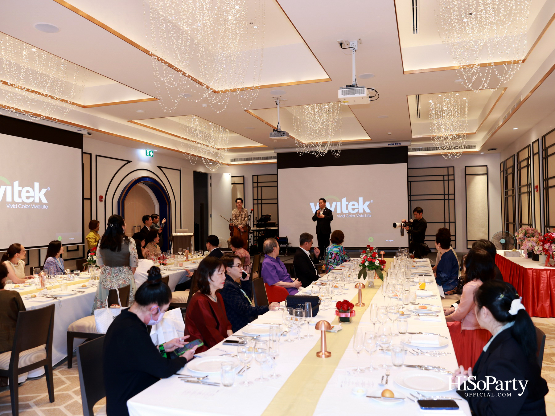 บิวตี้เจมส์ร่วมยินดีและจัดประมูลการกุศล แก่ประธานสภาสมาคมสตรีแห่งชาติฯ คนใหม่