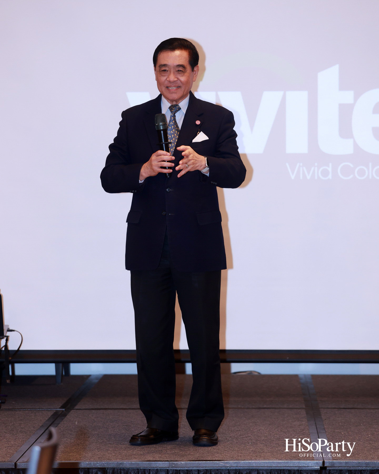 บิวตี้เจมส์ร่วมยินดีและจัดประมูลการกุศล แก่ประธานสภาสมาคมสตรีแห่งชาติฯ คนใหม่