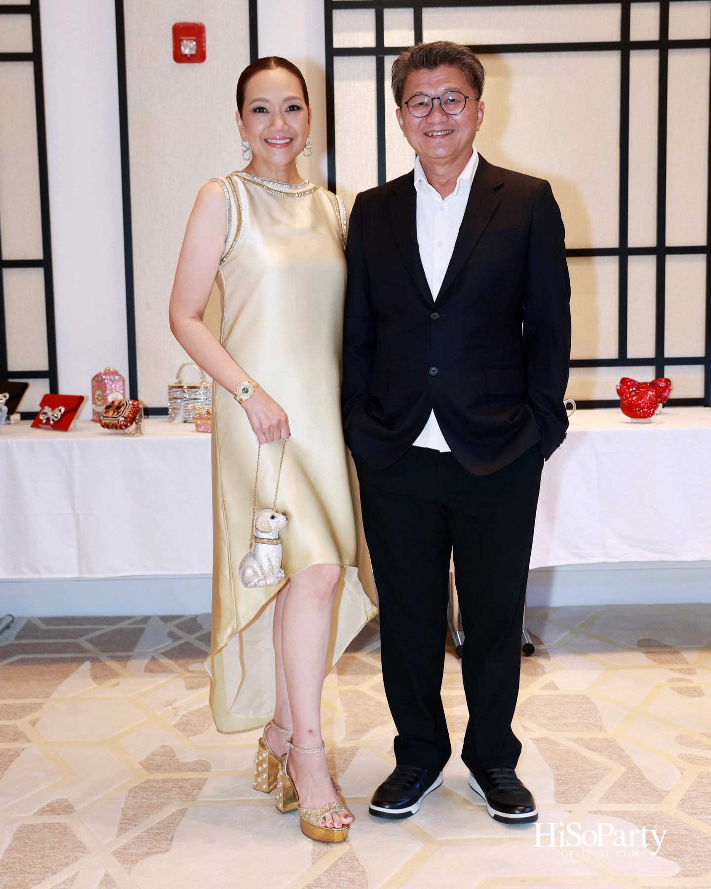 บิวตี้เจมส์ร่วมยินดีและจัดประมูลการกุศล แก่ประธานสภาสมาคมสตรีแห่งชาติฯ คนใหม่