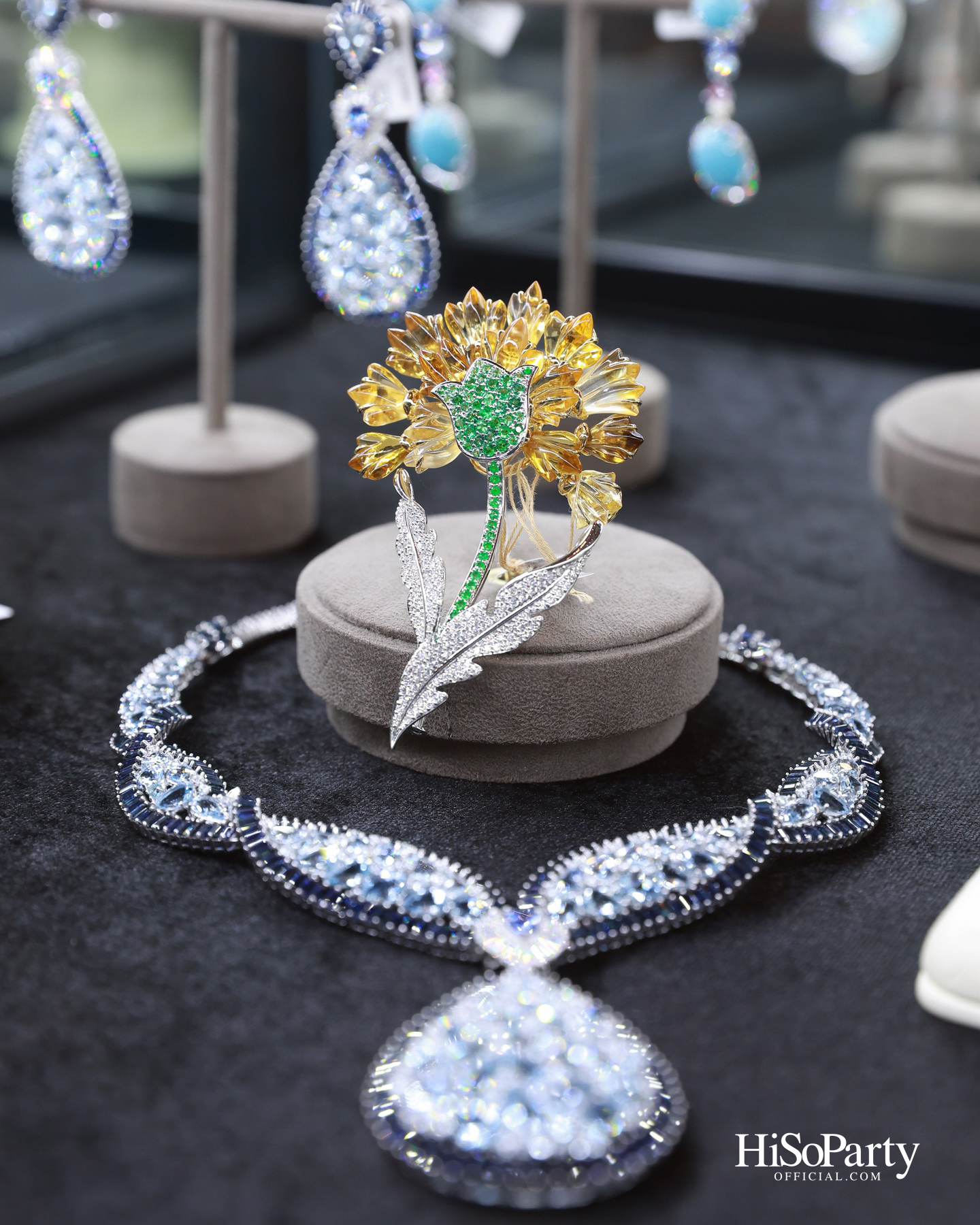 บิวตี้เจมส์ร่วมยินดีและจัดประมูลการกุศล แก่ประธานสภาสมาคมสตรีแห่งชาติฯ คนใหม่