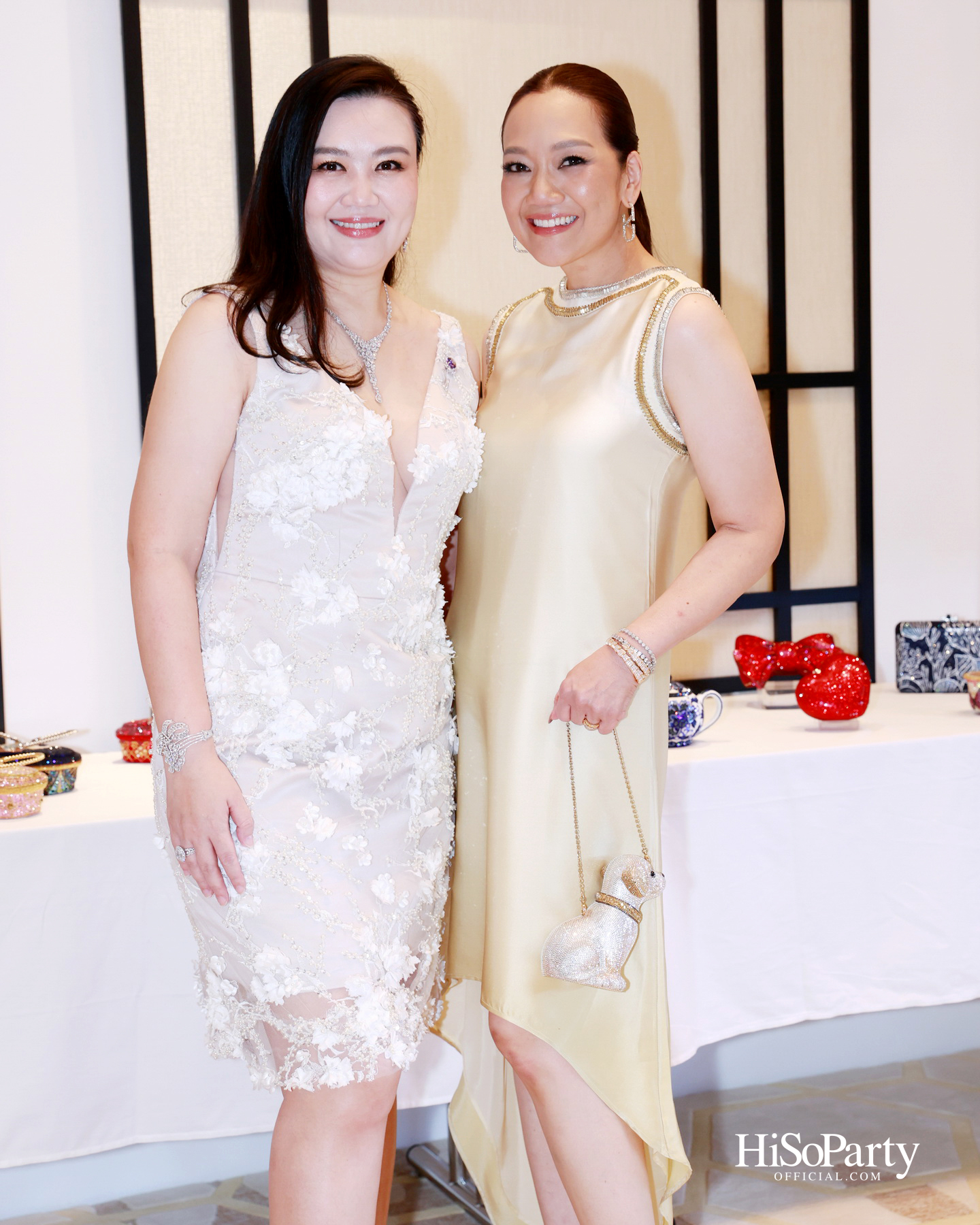 บิวตี้เจมส์ร่วมยินดีและจัดประมูลการกุศล แก่ประธานสภาสมาคมสตรีแห่งชาติฯ คนใหม่