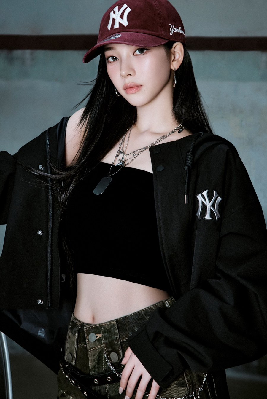 MLB ต้อนรับซีซั่นใหม่ด้วยแฟชั่นเซ็ต ‘คาริน่า’ วง aespa ถ่ายทอดซิกเนเจอร์สไตล์ในคอลเลกชัน FALL / WINTER 2025