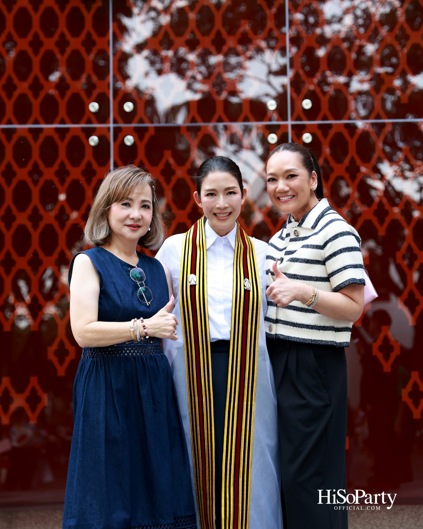 ขอแสดงความยินดีกับคุณเก๋-ดร.สุวรรณา ศิลปอาชา เนื่องในโอกาสสําเร็จการศึกษา ปริญญาโท จากคณะวิศวกรรมศาสตร์ จุฬาลงกรณ์มหาวิทยาลัย