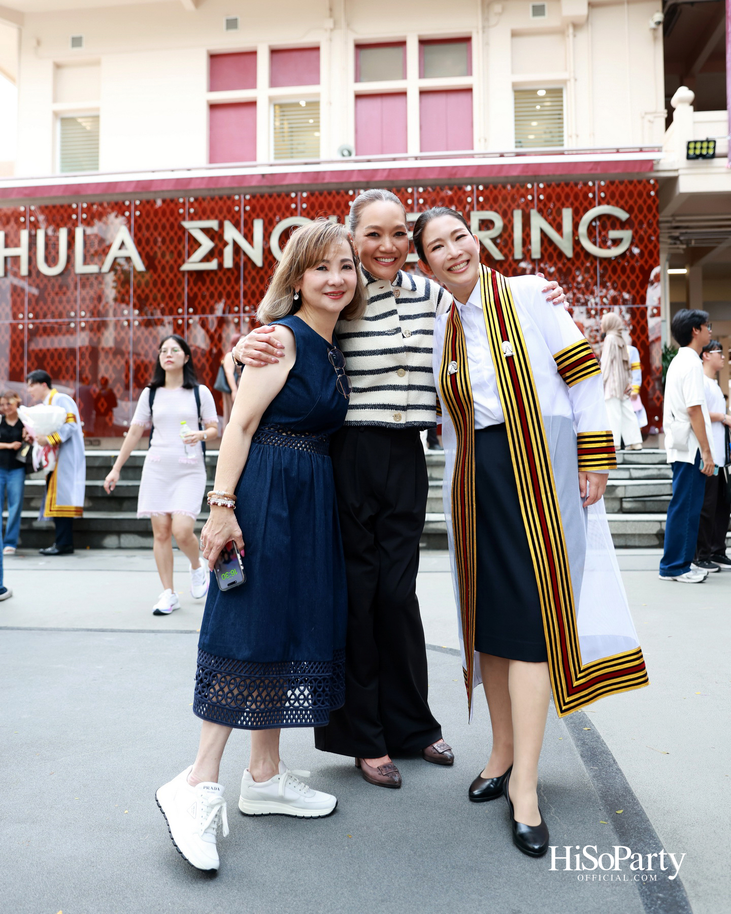 ขอแสดงความยินดีกับคุณเก๋-ดร.สุวรรณา ศิลปอาชา เนื่องในโอกาสสําเร็จการศึกษา ปริญญาโท จากคณะวิศวกรรมศาสตร์ จุฬาลงกรณ์มหาวิทยาลัย