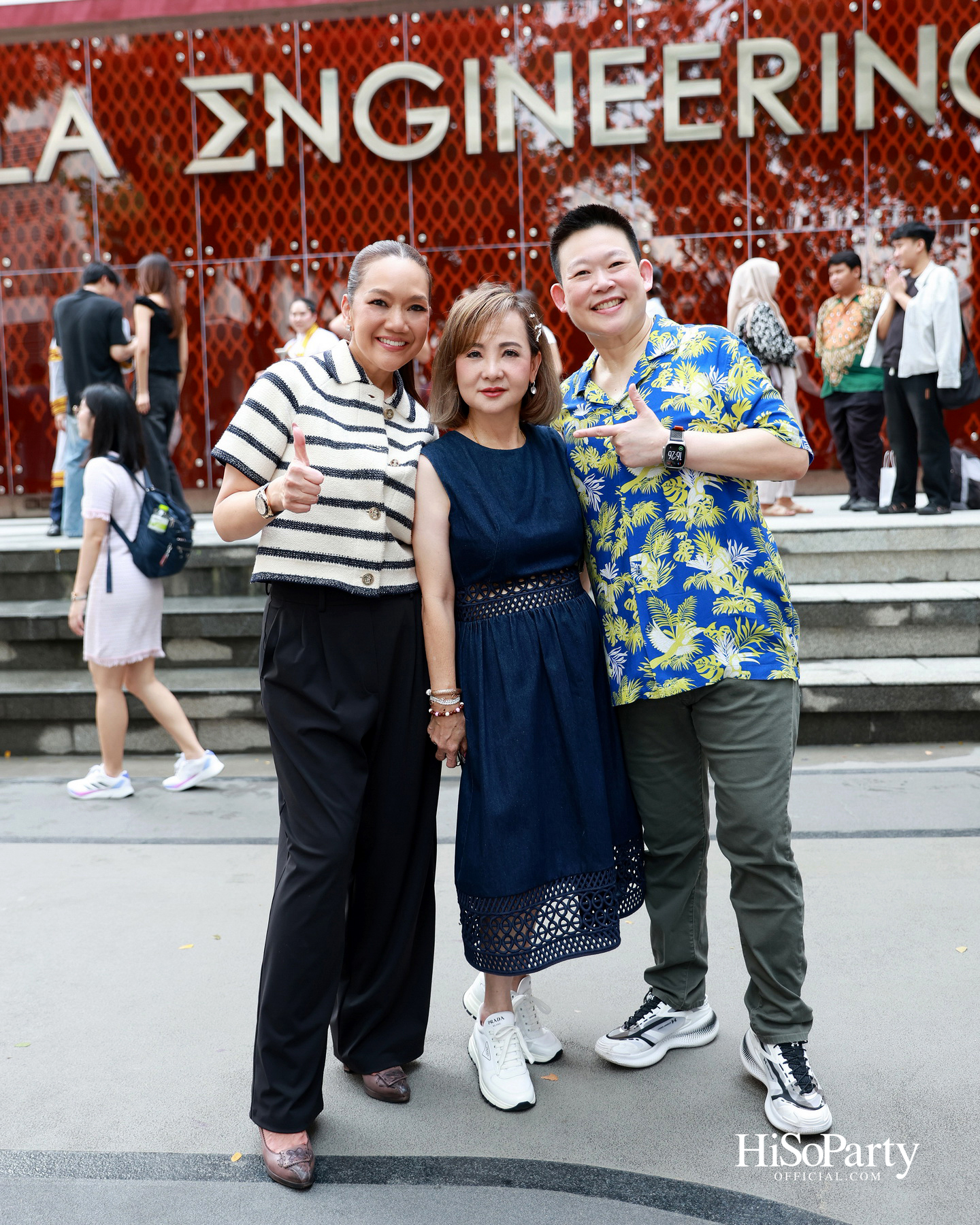 ขอแสดงความยินดีกับคุณเก๋-ดร.สุวรรณา ศิลปอาชา เนื่องในโอกาสสําเร็จการศึกษา ปริญญาโท จากคณะวิศวกรรมศาสตร์ จุฬาลงกรณ์มหาวิทยาลัย