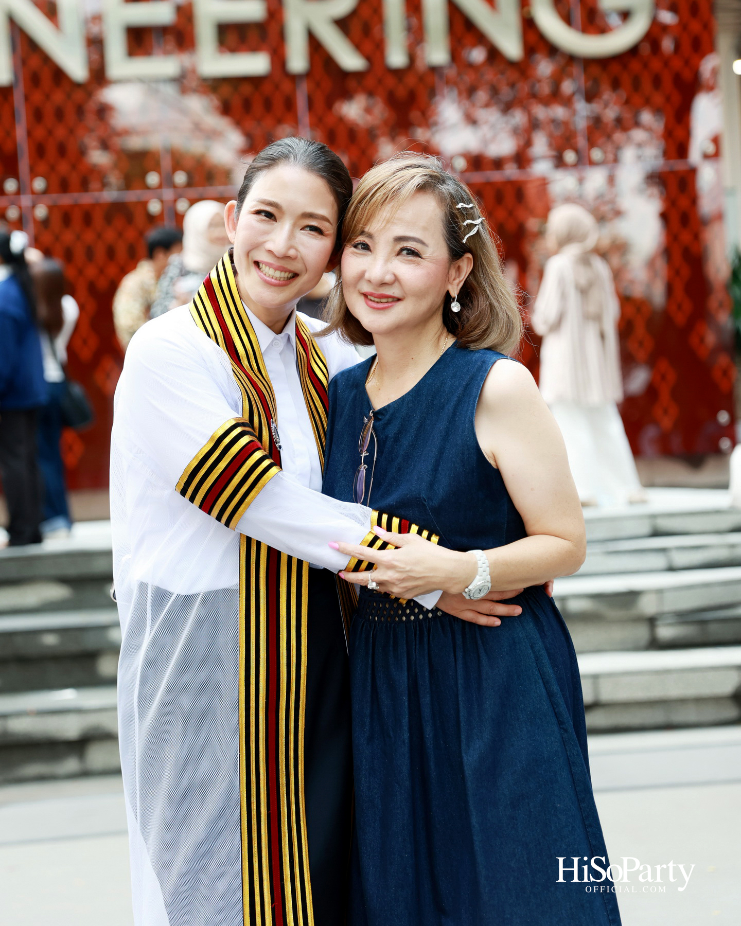 ขอแสดงความยินดีกับคุณเก๋-ดร.สุวรรณา ศิลปอาชา เนื่องในโอกาสสําเร็จการศึกษา ปริญญาโท จากคณะวิศวกรรมศาสตร์ จุฬาลงกรณ์มหาวิทยาลัย