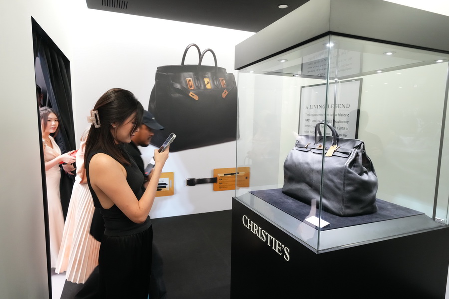 ‘The Bag of Legends’ นิทรรศการครั้งประวัติศาสตร์ที่พลาดไม่ได้ เผยโฉมกระเป๋า Jane Birkin ต้นแบบครั้งแรกในไทย