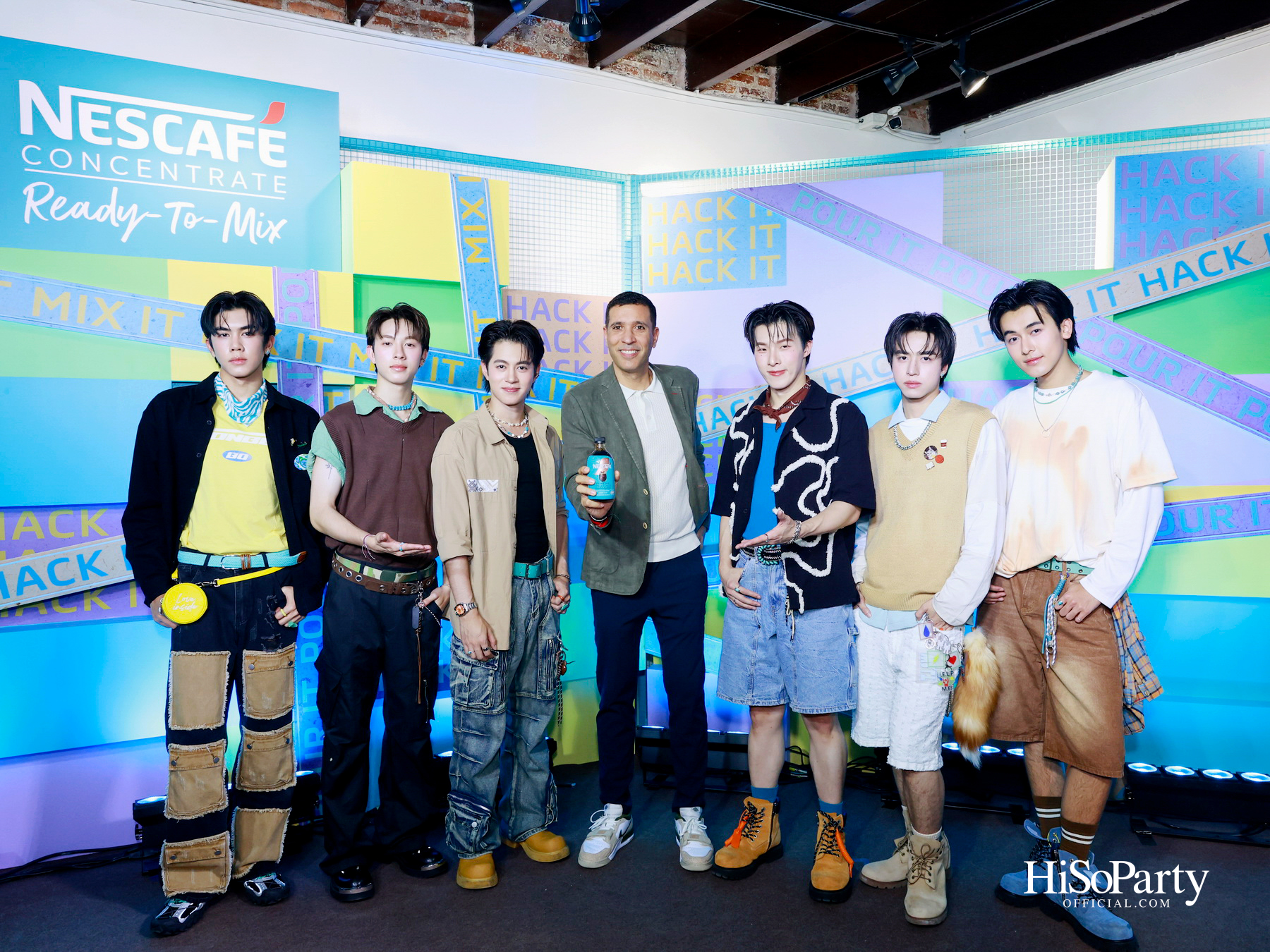 เนสกาแฟจัดปาร์ตี้เปิดตัว ‘NESCAFÉ Concentrate Ready-To-Mix’ นวัตกรรมกาแฟเข้มข้น พร้อมคอฟฟี่ เฮ้าส์ ปาร์ตี้กลางถนนทรงวาด