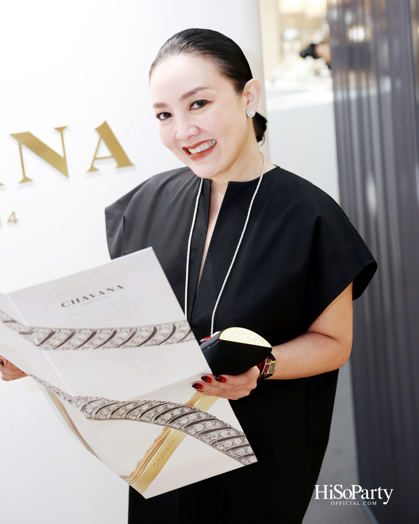 CHAVANA ฉลองก้าวสู่ปีที่ 111 กับนิทรรศการ ‘The Ray of Light’ ถ่ายทอดเรื่องราวแสงและเวลา ผ่านคอลเลกชันจิวเวลรี่สุดวิจิตร