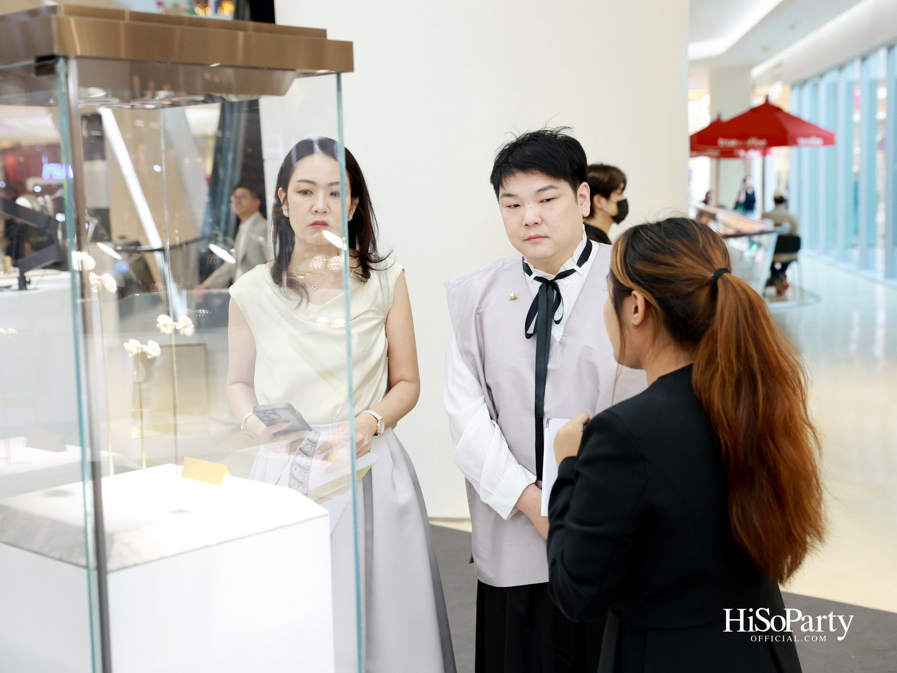 CHAVANA ฉลองก้าวสู่ปีที่ 111 กับนิทรรศการ ‘The Ray of Light’ ถ่ายทอดเรื่องราวแสงและเวลา ผ่านคอลเลกชันจิวเวลรี่สุดวิจิตร