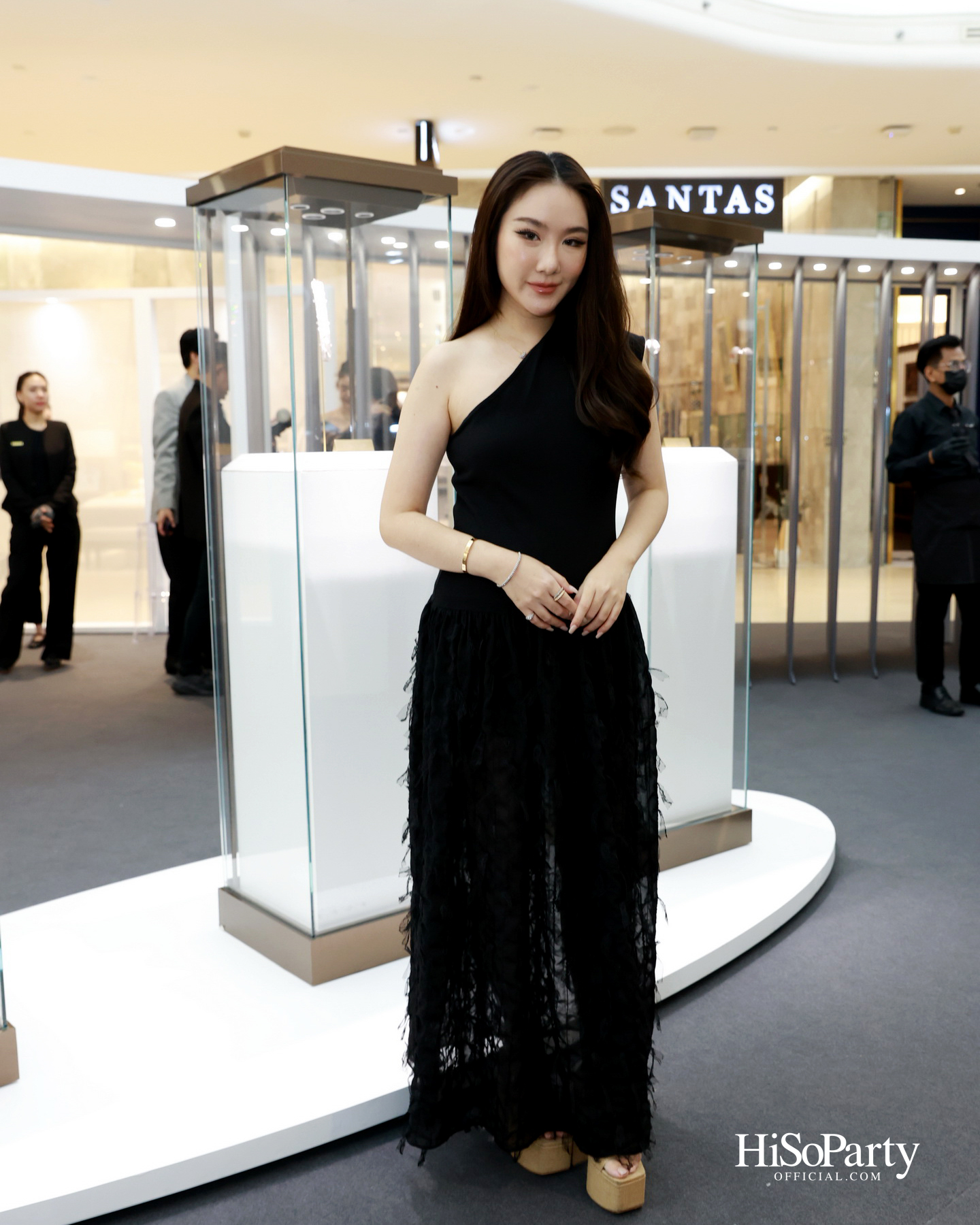 CHAVANA ฉลองก้าวสู่ปีที่ 111 กับนิทรรศการ ‘The Ray of Light’ ถ่ายทอดเรื่องราวแสงและเวลา ผ่านคอลเลกชันจิวเวลรี่สุดวิจิตร