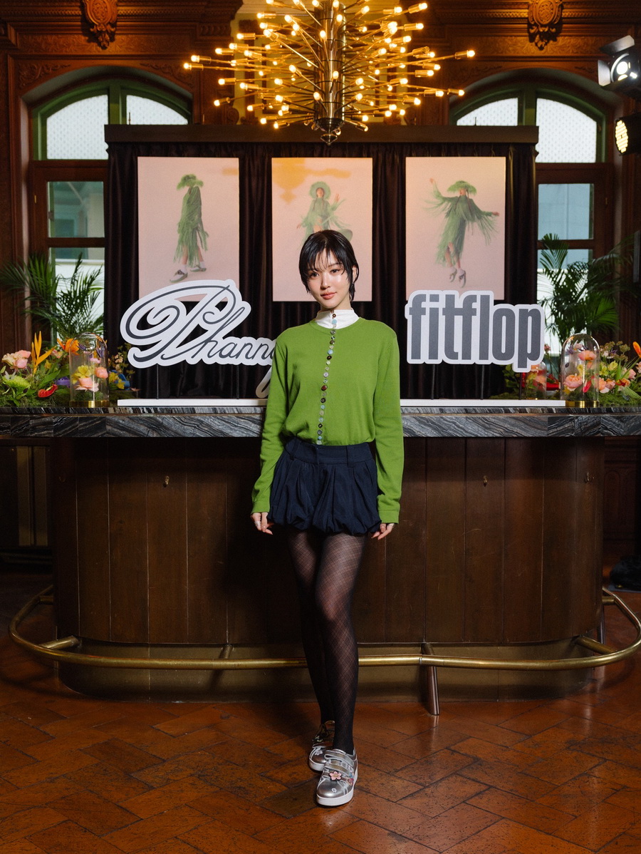 FITFLOP ร่วมกับศิลปินไทย ยูน – ปัณพัท เปิดตัวคอลเลกชันพิเศษ ‘Waltz of the Meadow’