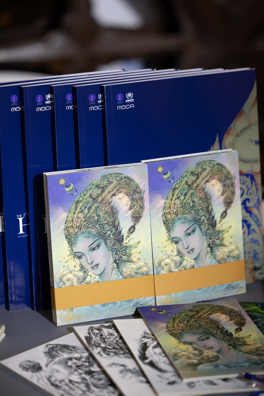 ศิลปะเพื่อความหวัง ‘ศิลปกรรมเพื่อผู้ลี้ภัย ครั้งที่ 3’ โดย UNHCR และพระเมธีวชิโรดม มอบพลังแห่งการศึกษาแก่เยาวชนผู้ลี้ภัยทั่วโลก