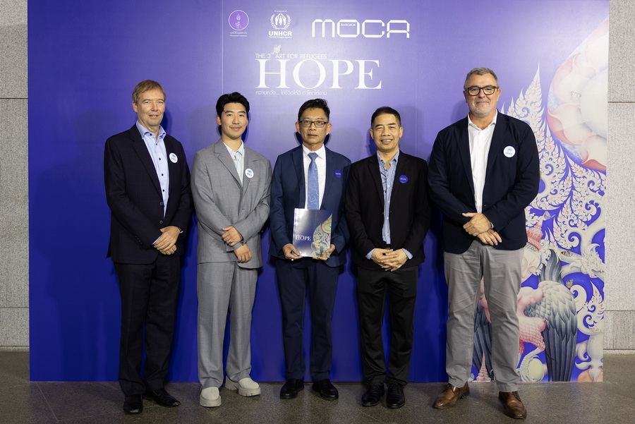 ศิลปะเพื่อความหวัง ‘ศิลปกรรมเพื่อผู้ลี้ภัย ครั้งที่ 3’ โดย UNHCR และพระเมธีวชิโรดม มอบพลังแห่งการศึกษาแก่เยาวชนผู้ลี้ภัยทั่วโลก