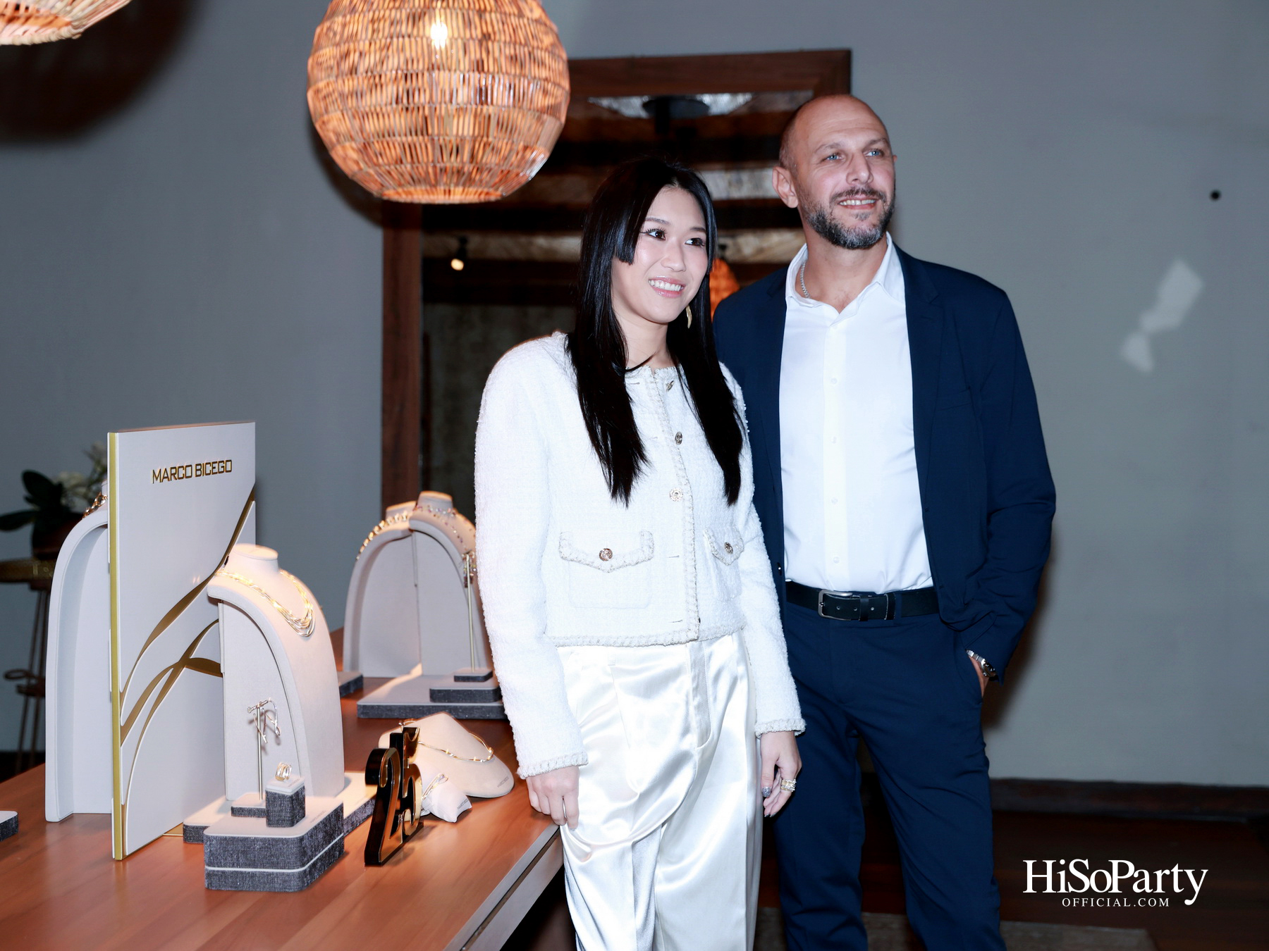 ‘MARCO BICEGO’ ฉลอง 25 ปี นำเสนอคอลเลกชัน ‘25 Best’ พร้อมเปิดตัว Muse คนใหม่ ‘พอลล่า เทเลอร์’ 