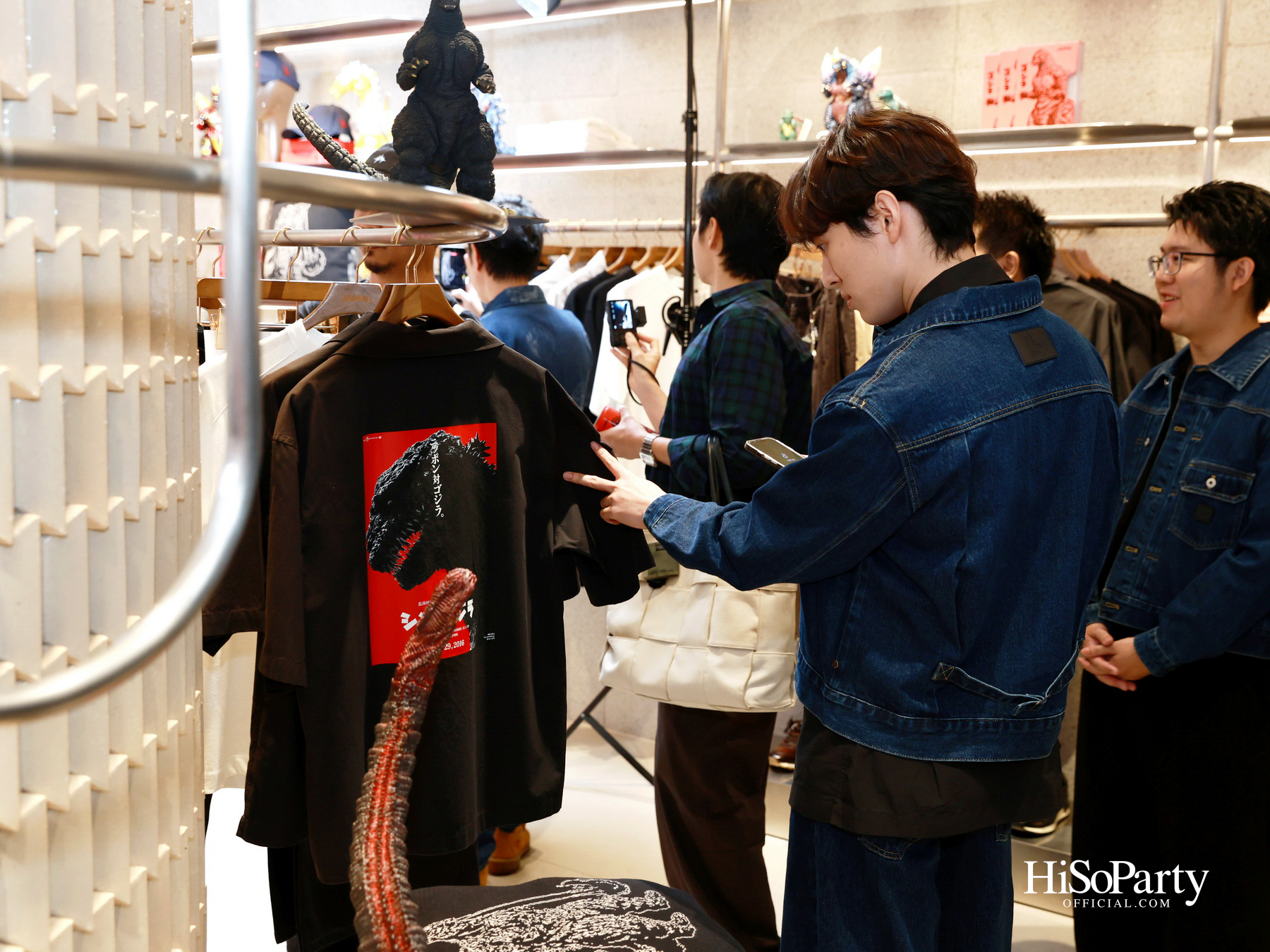 JASPAL ฉลอง 70 ปีอสูรยักษ์ในตำนาน เปิดตัวคอลเลกชัน ‘JASPAL x GODZILLA’