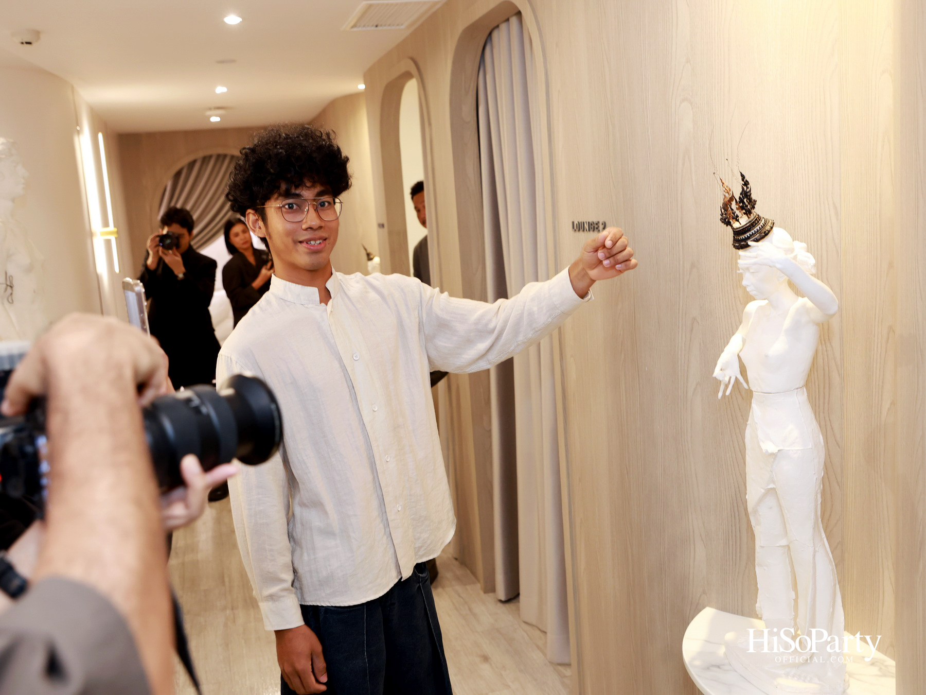 ‘Rattinan Clinic’ ฉลองครบรอบ 26 ปี ถ่ายทอดศิลปะแห่งความงามผ่านงานประติมากรรมไทย