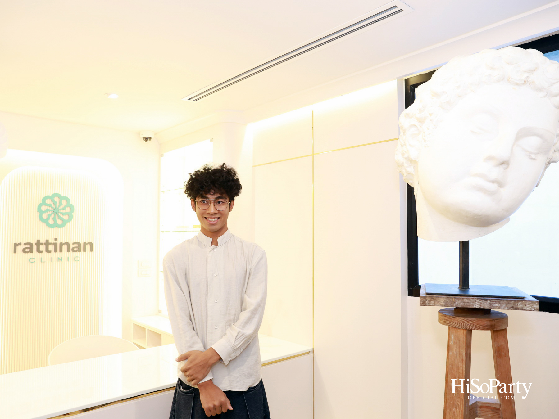 ‘Rattinan Clinic’ ฉลองครบรอบ 26 ปี ถ่ายทอดศิลปะแห่งความงามผ่านงานประติมากรรมไทย