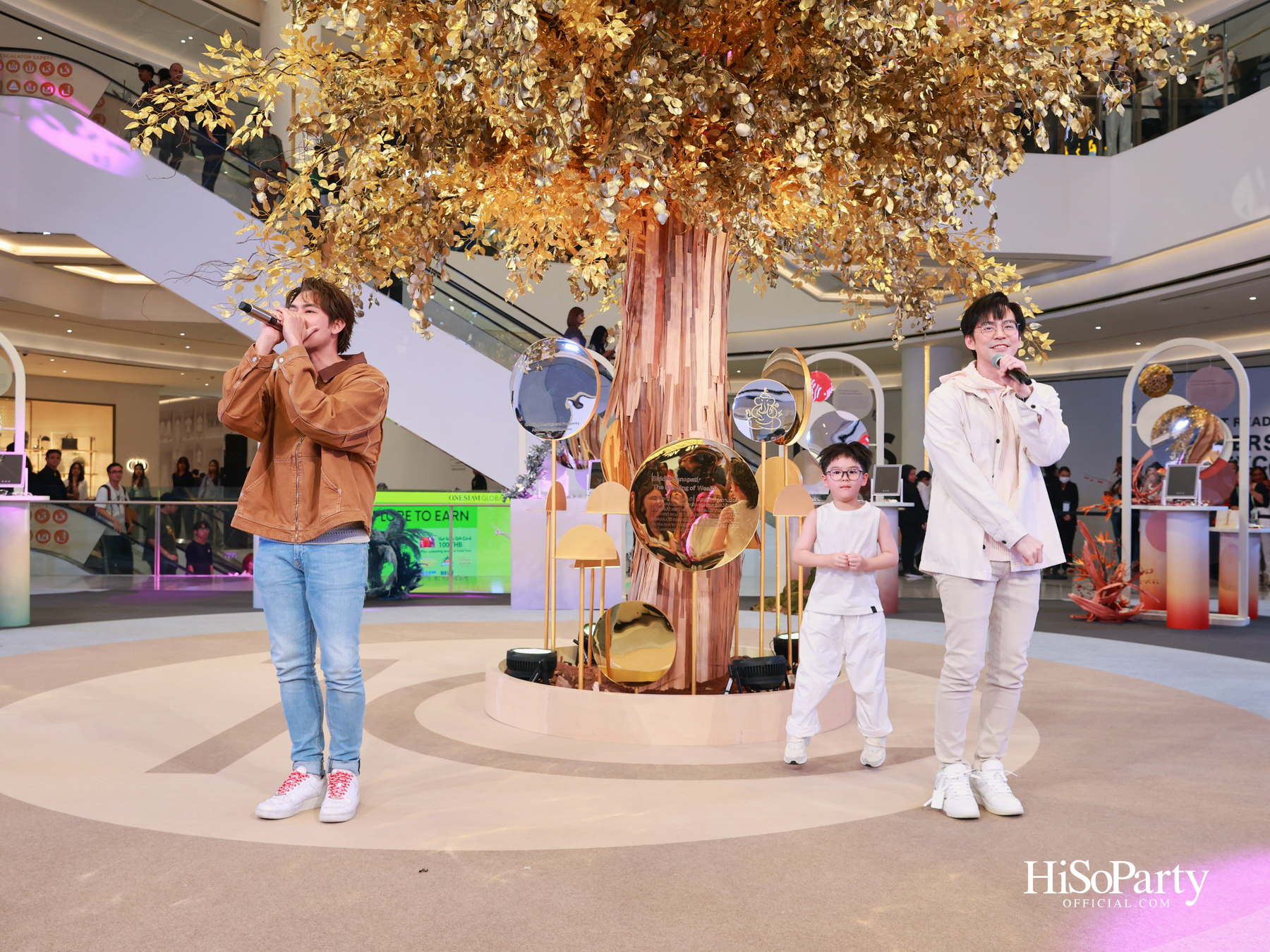 OWNDAYS Thailand ฉลอง 10 ปี จัดงานใหญ่พร้อมเปิดตัวคอลเลกชันพิเศษที่สยามพารากอน