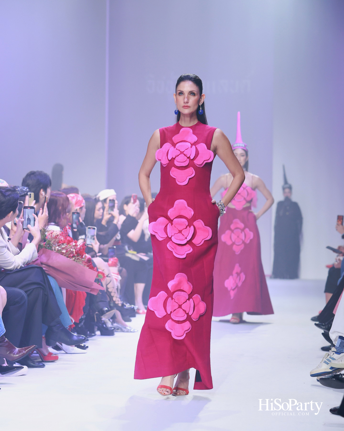 ISSUE Presented by THANN @Siam Paragon Bangkok International Fashion Week 2025