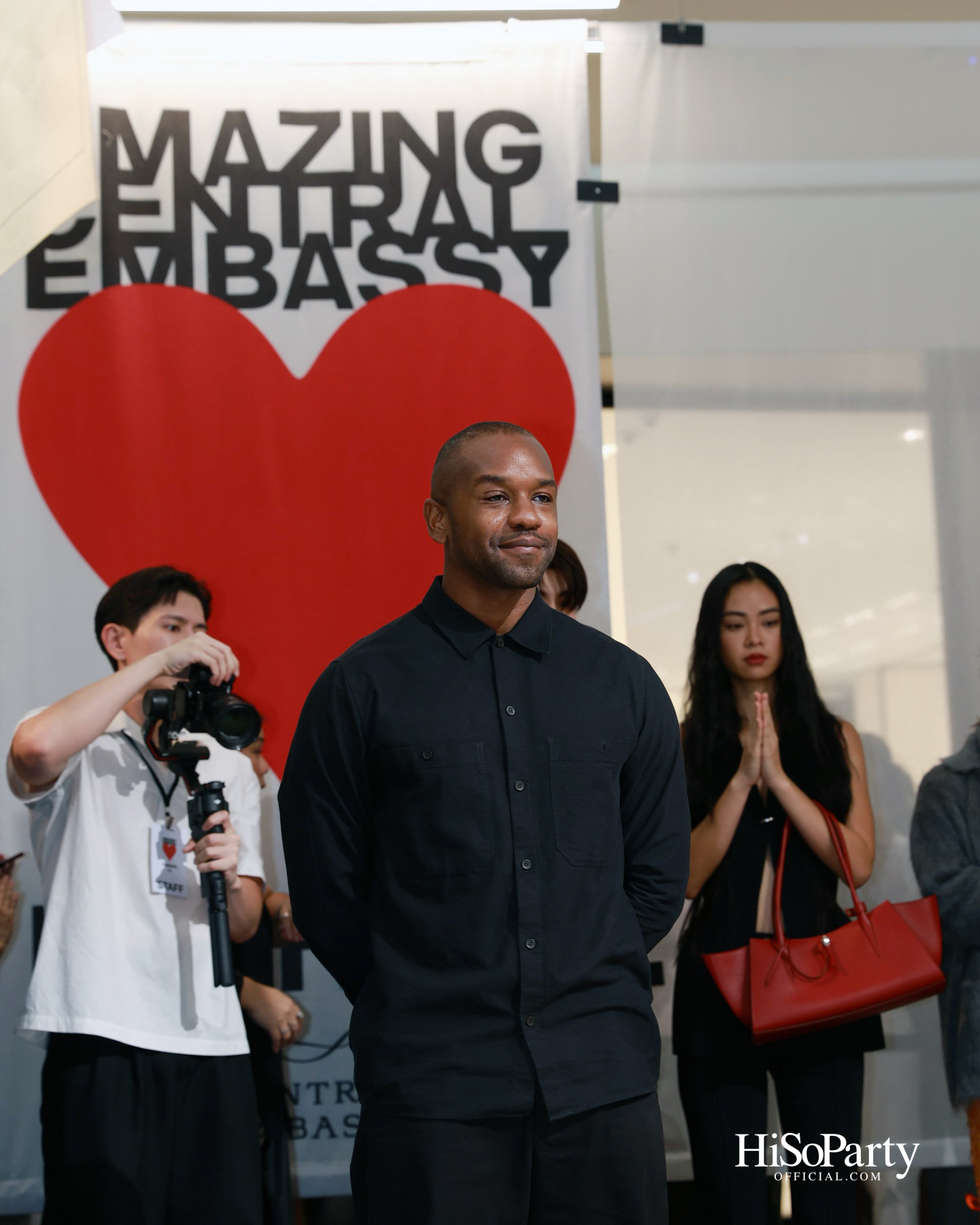 เซ็นทรัล เอ็มบาสซี เปิดแคมเปญ ‘Amazing Central Embassy LOVES Fashion’ จุดประกายหัวใจแห่งสไตล์ตลอดเดือนตุลาคม