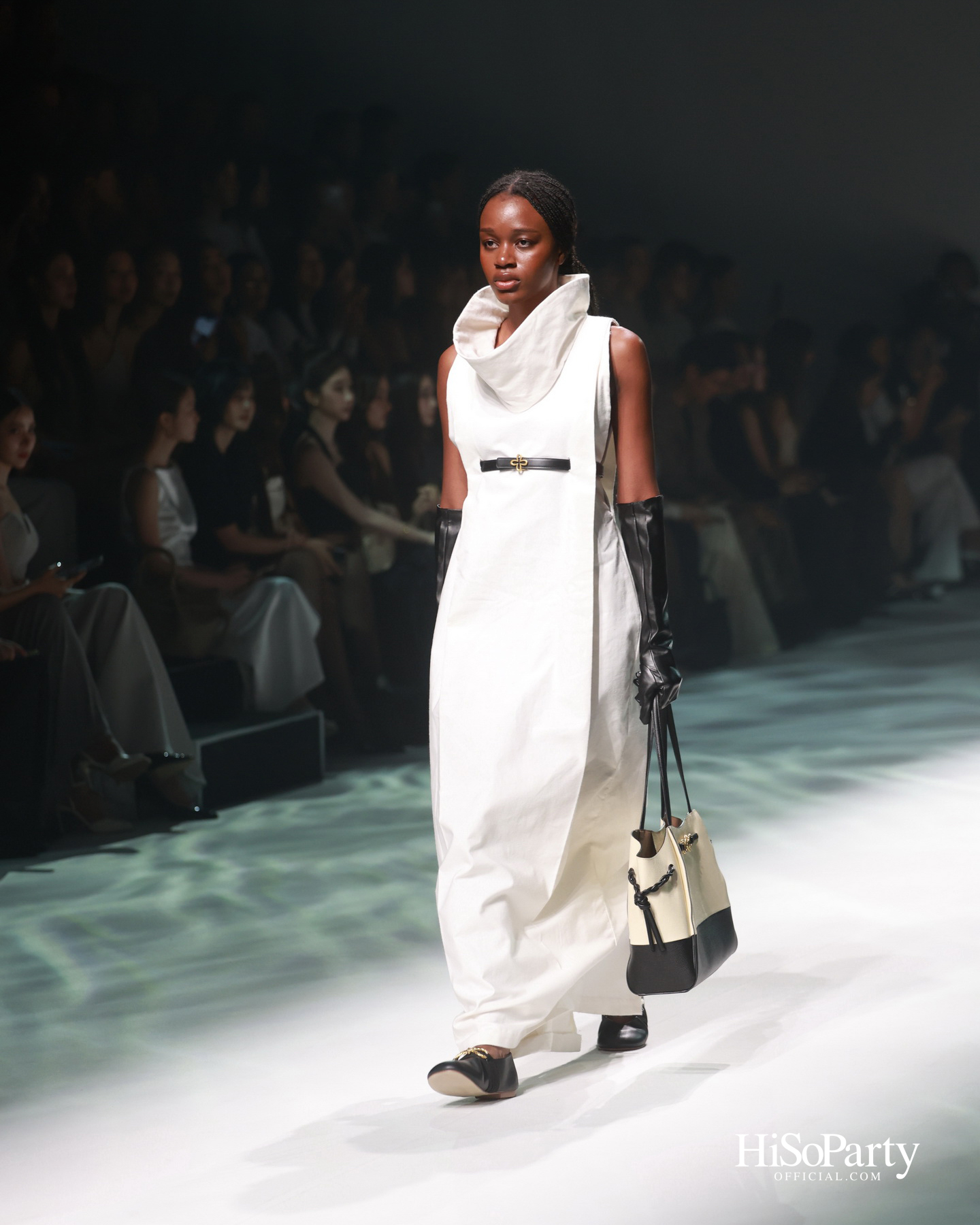 FUNDAO @Siam Paragon Bangkok International Fashion Week 2025